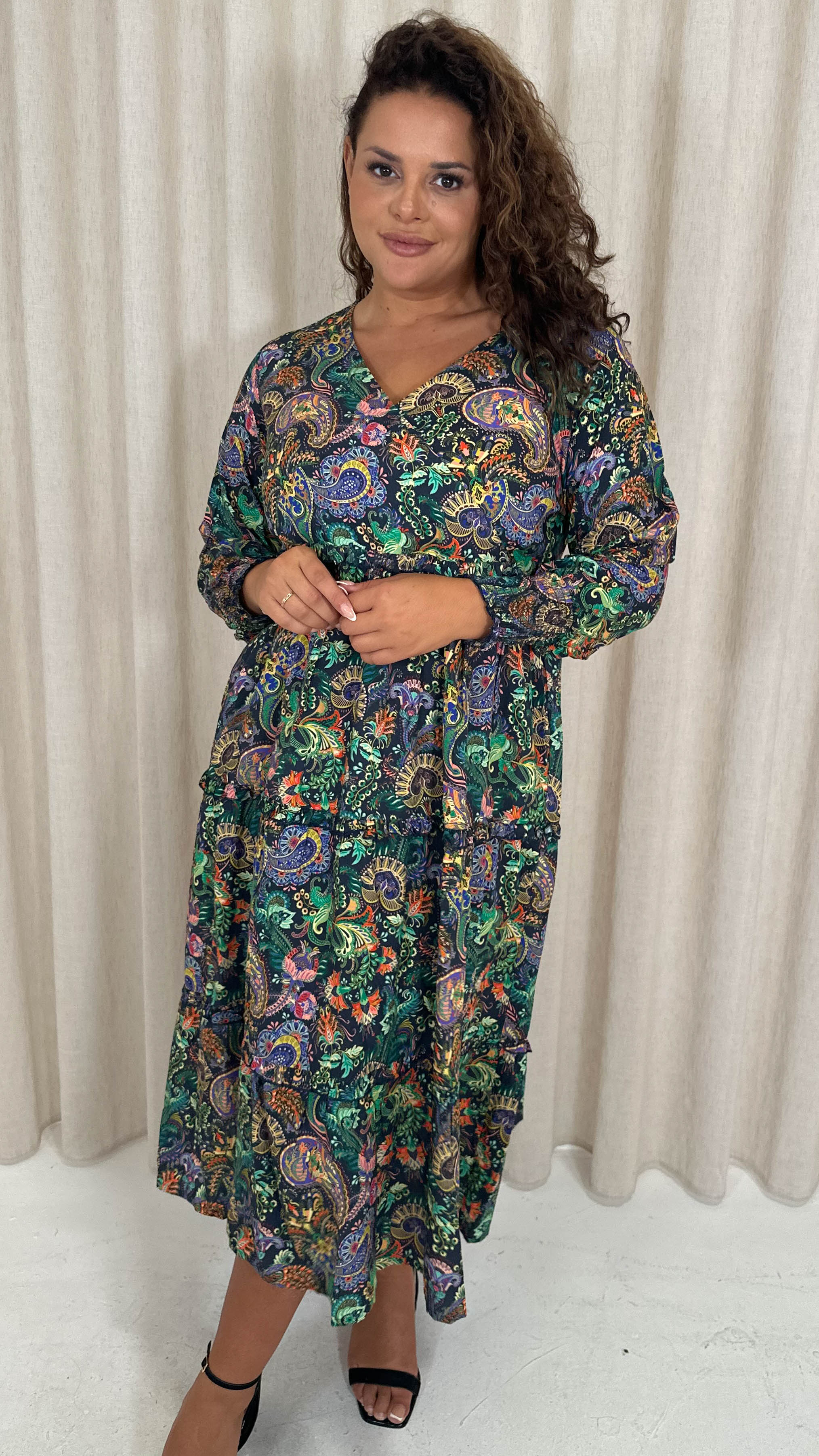 CurveWow Bohemian Maxi Dress Mixed Paisley Print