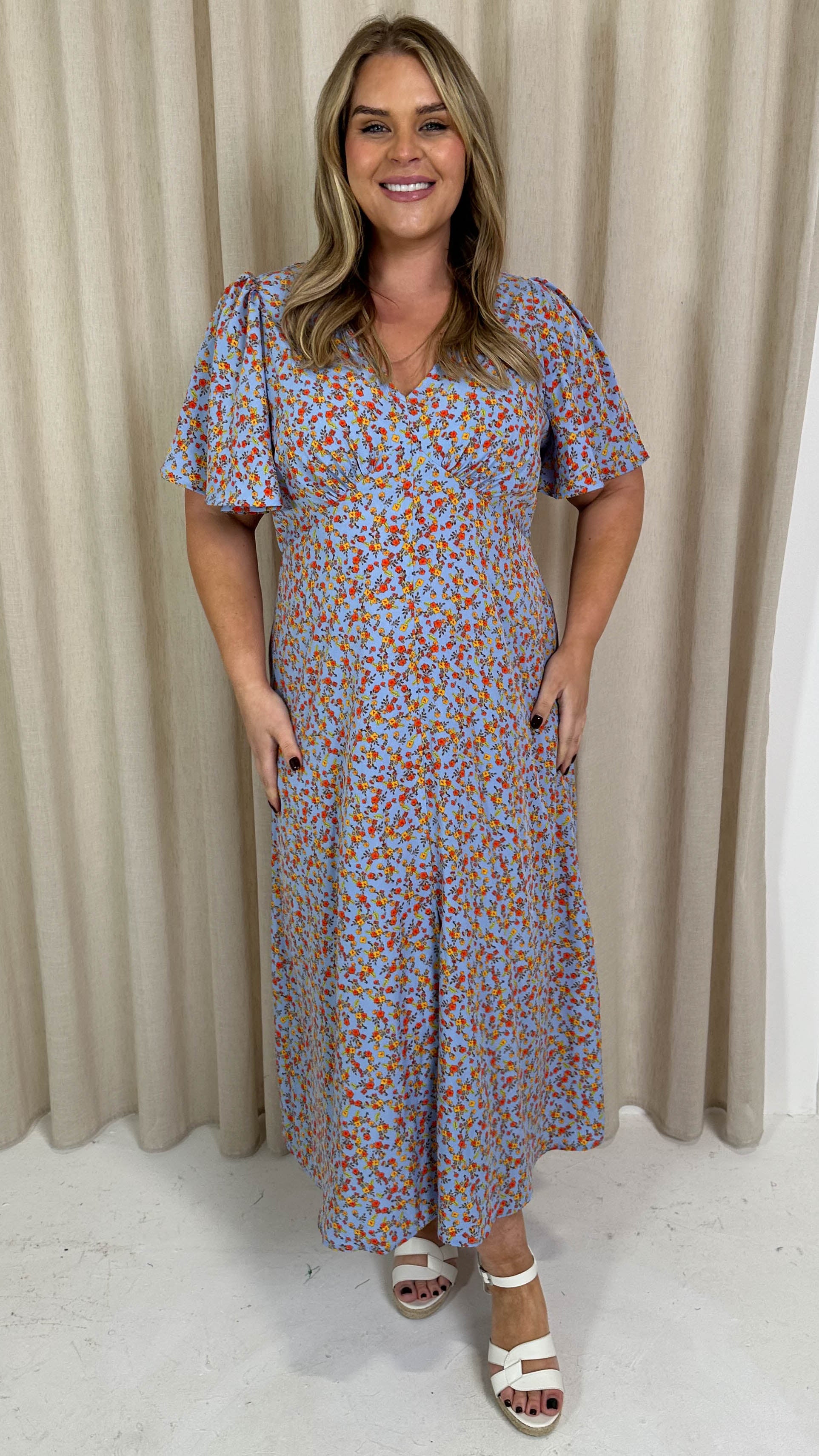 CurveWow V Neck Split Front Midaxi Dress Blue Ditsy