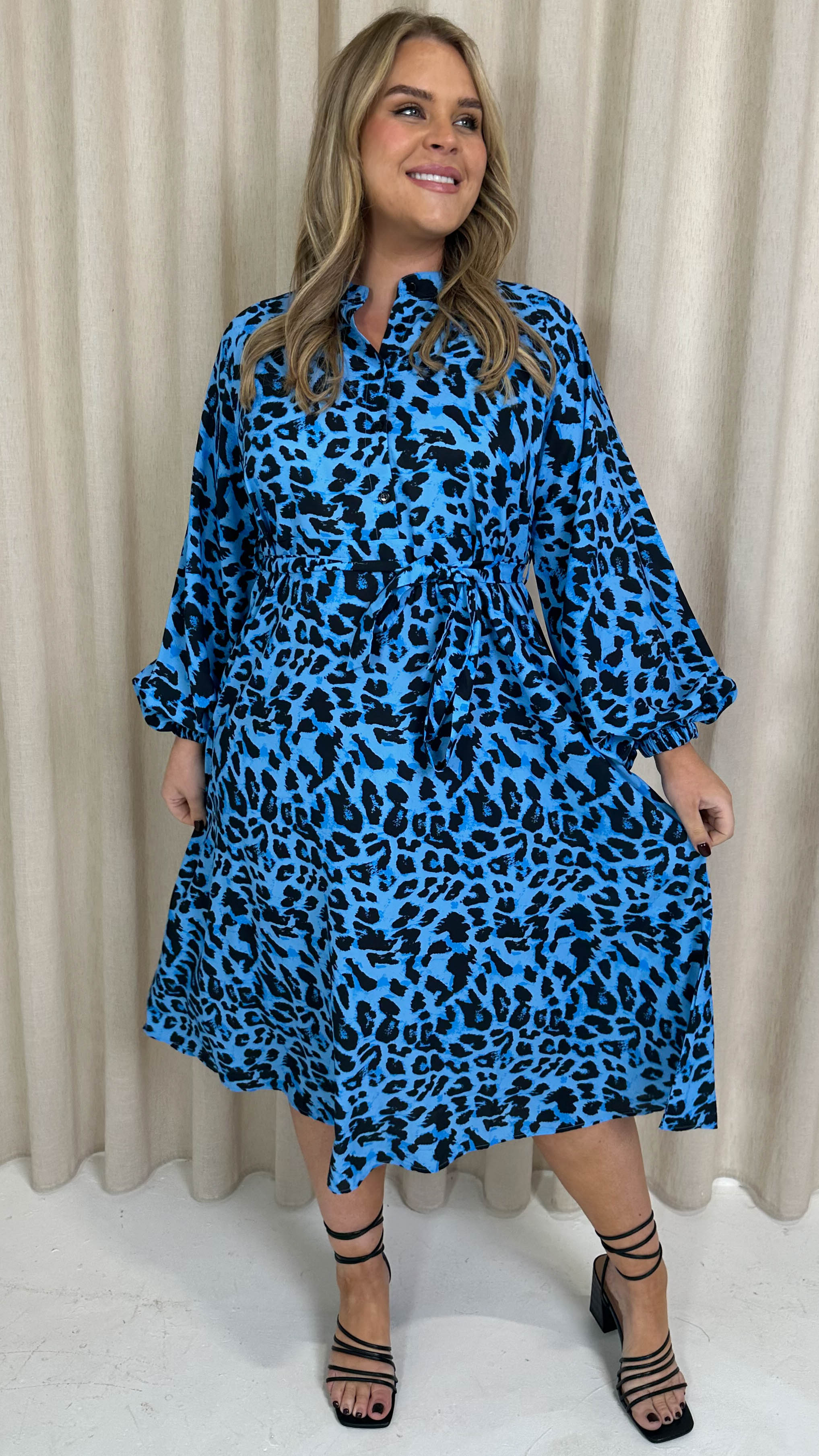 CurveWow Peasant Sleeve Collarless Shirt Blue Animal