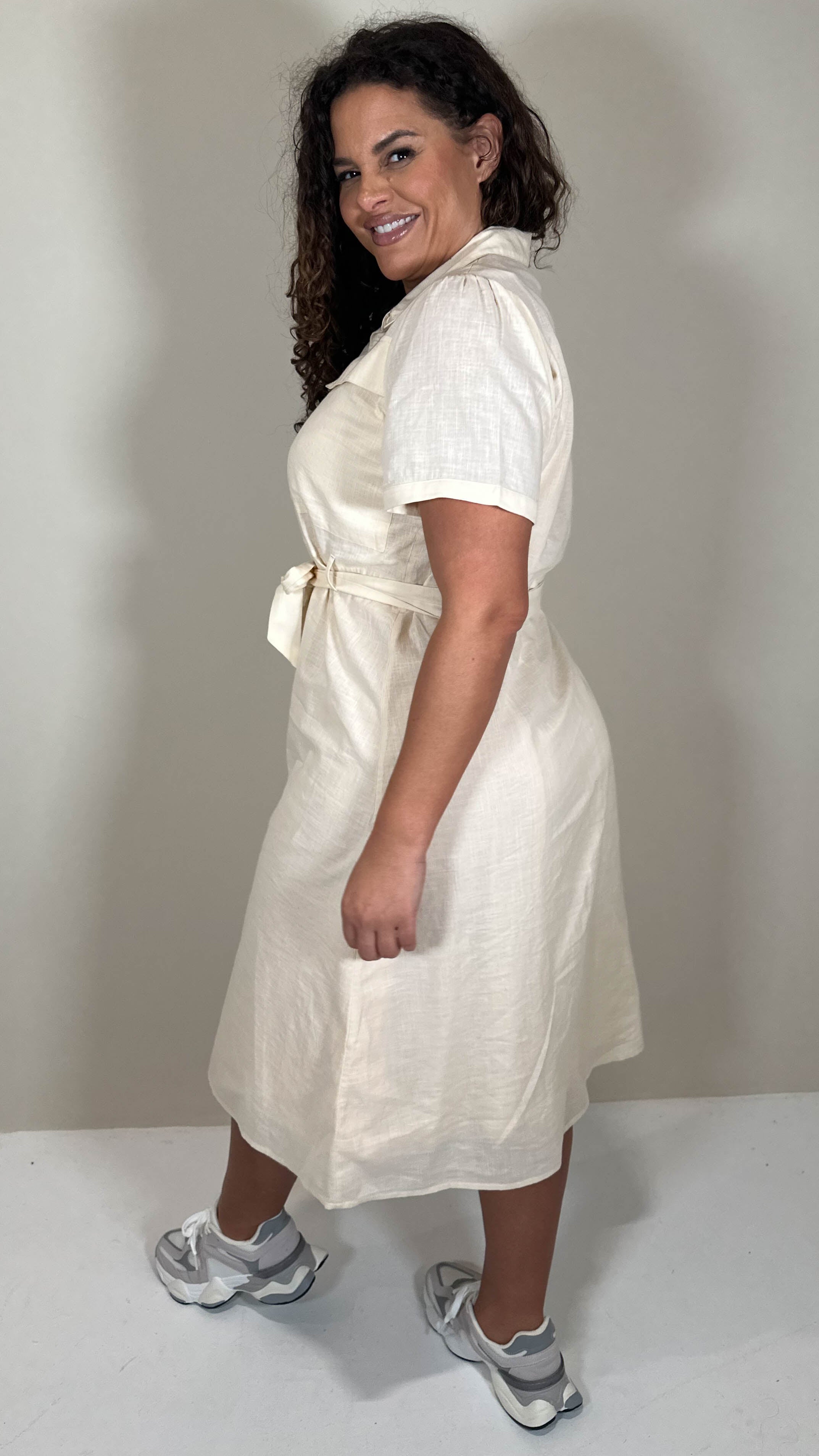 CurveWow SS Pocket Utility Dress Beige