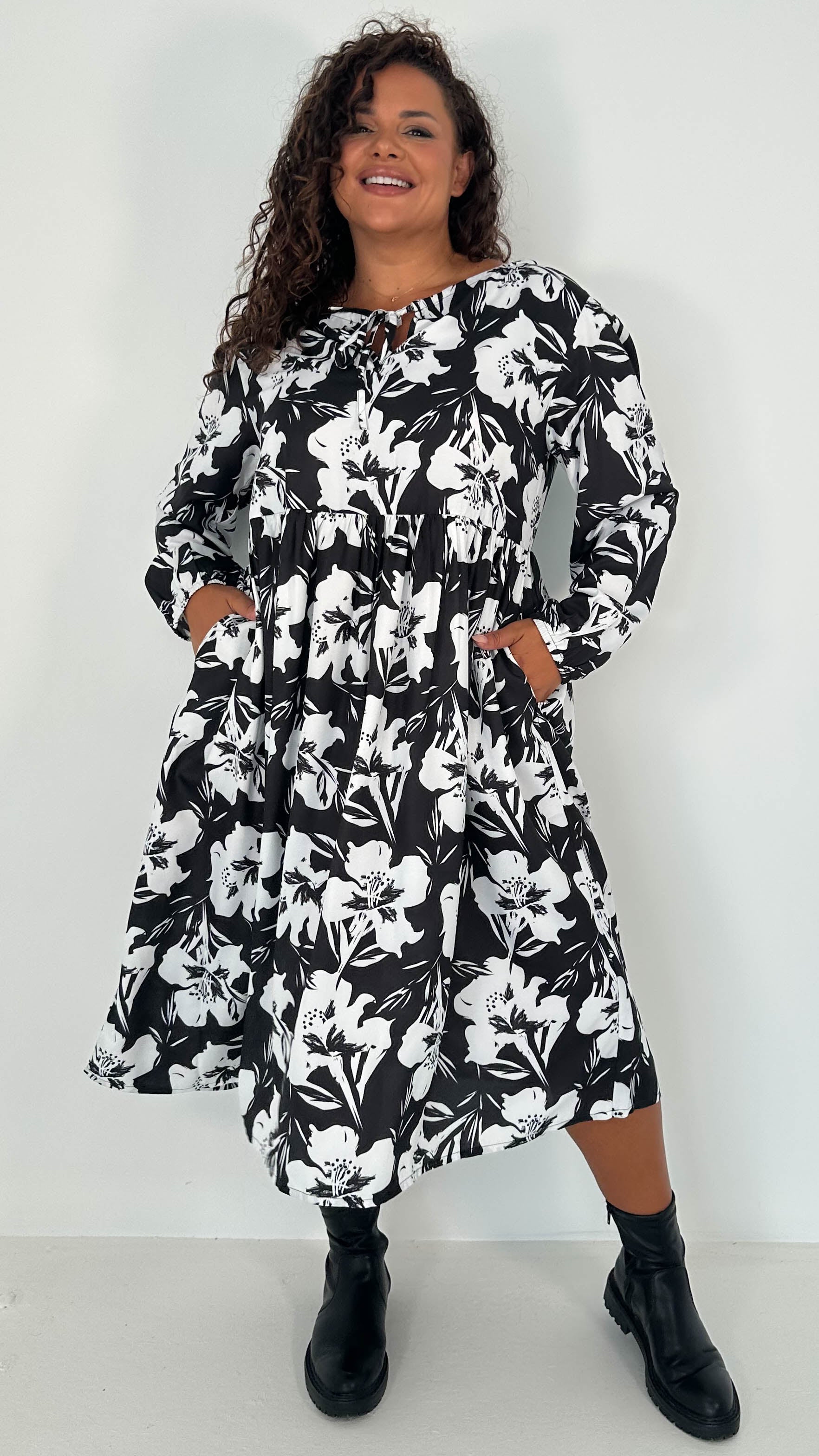 CurveWow Floral Tie Front Midi Dress
