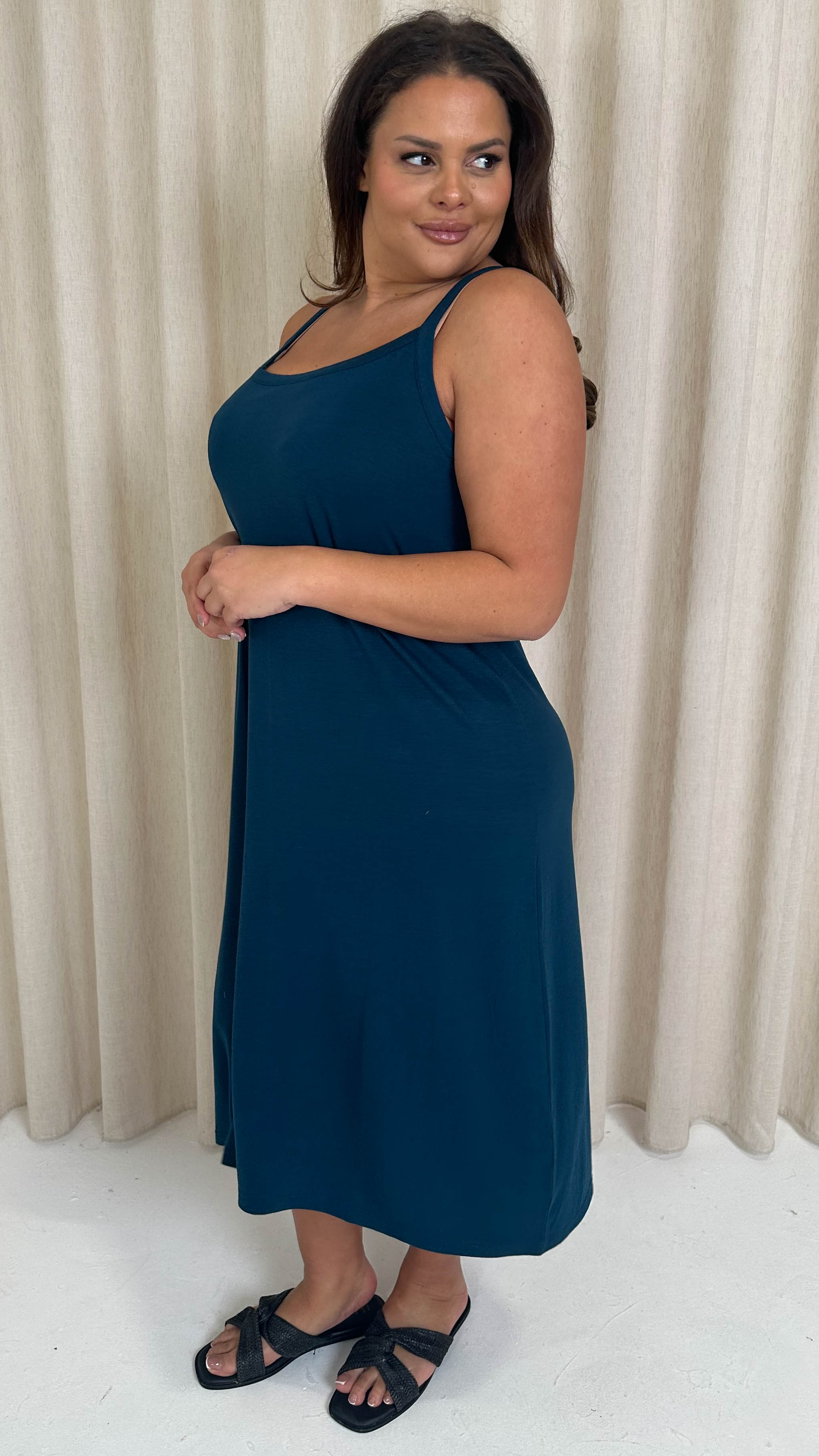 CurveWow Basic Midi Dress Teal
