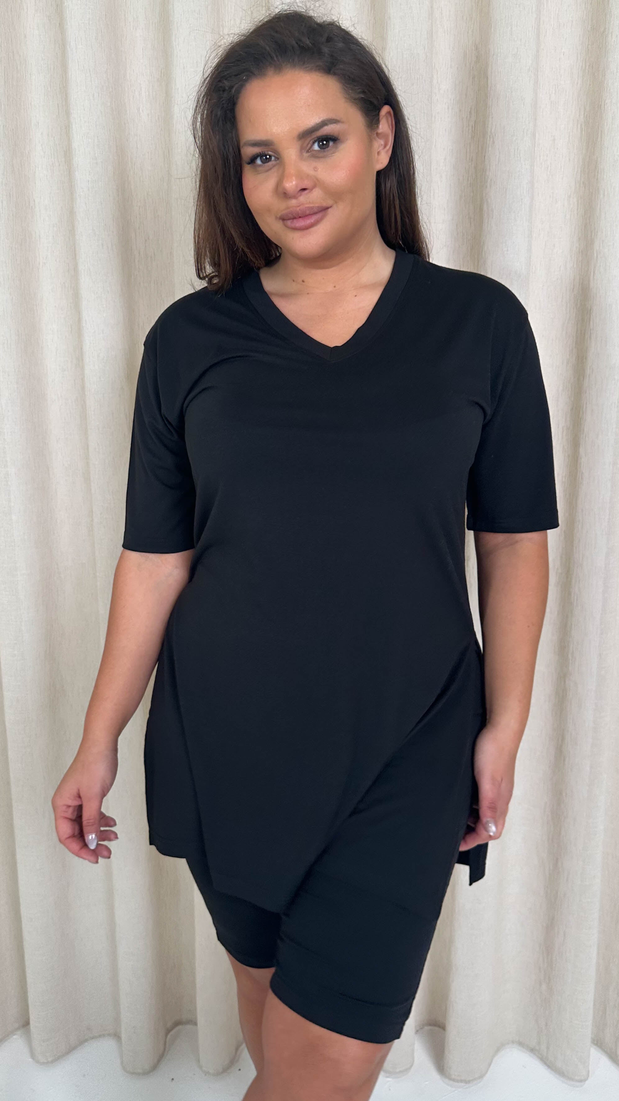 CurveWow Longline Side Split Top & Cycling Short Black