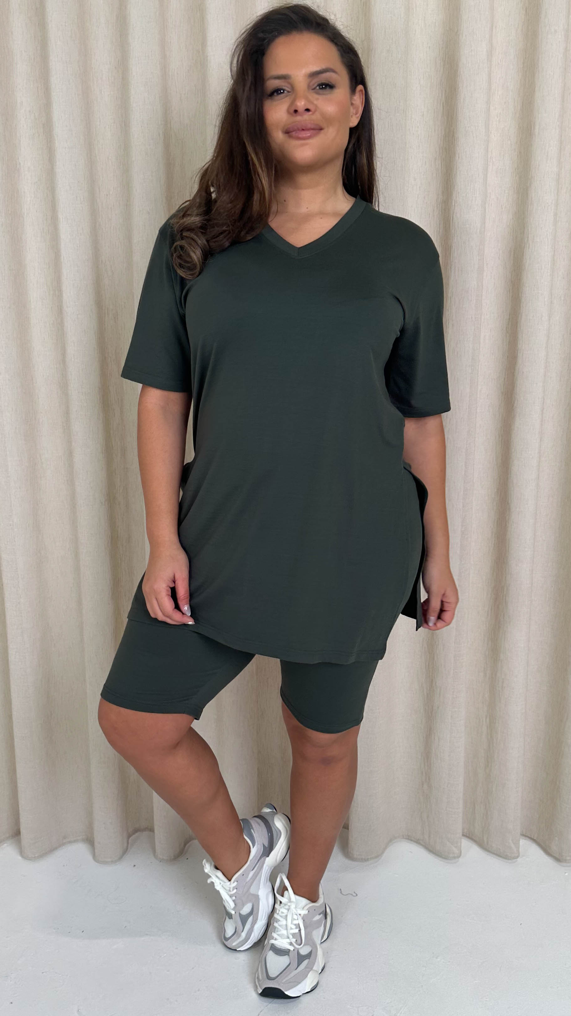 CurveWow Longline Side Split Top & Cycling Short Khaki