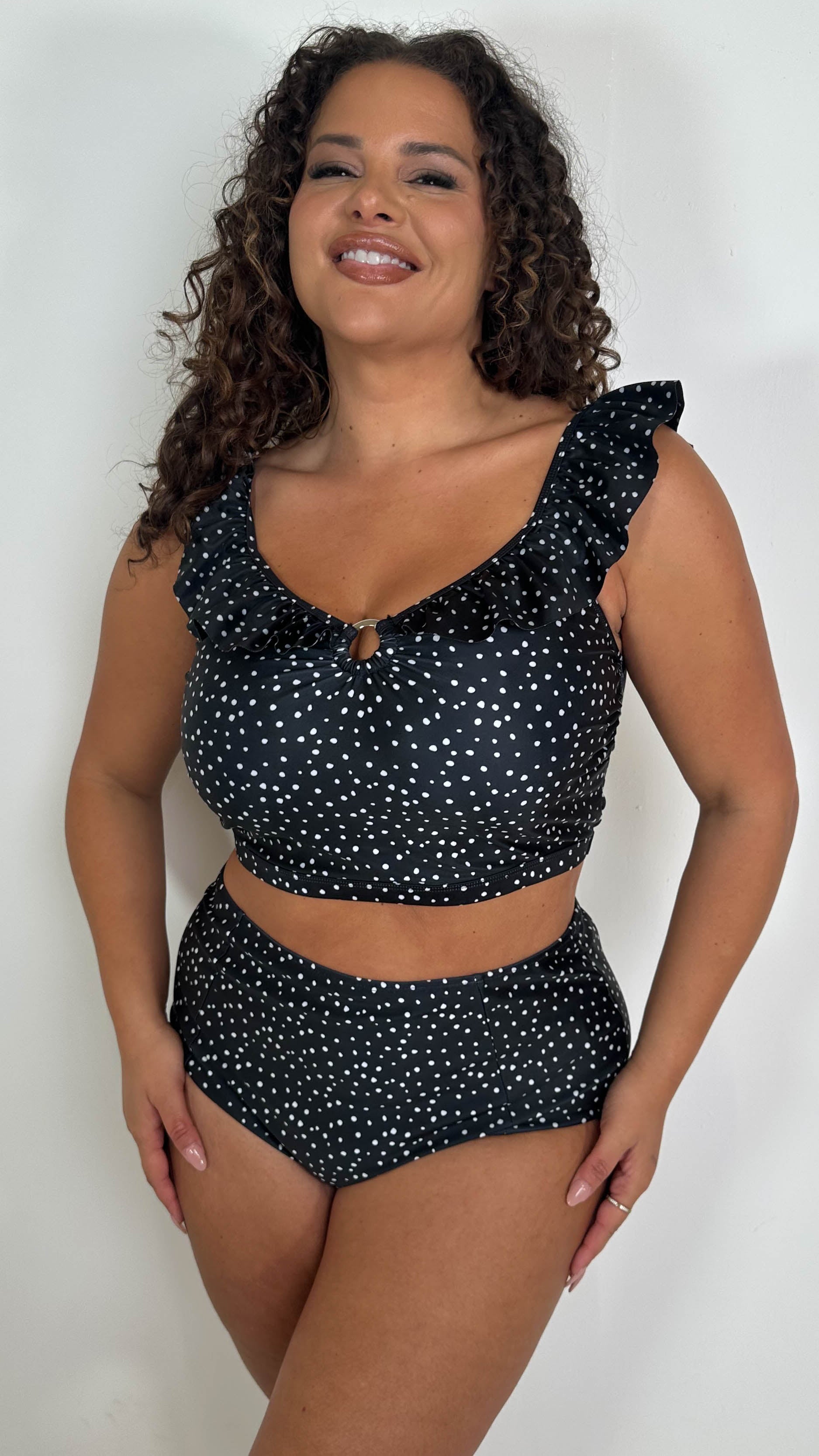 CurveWow Ring Front Frill Bikini Top Spot