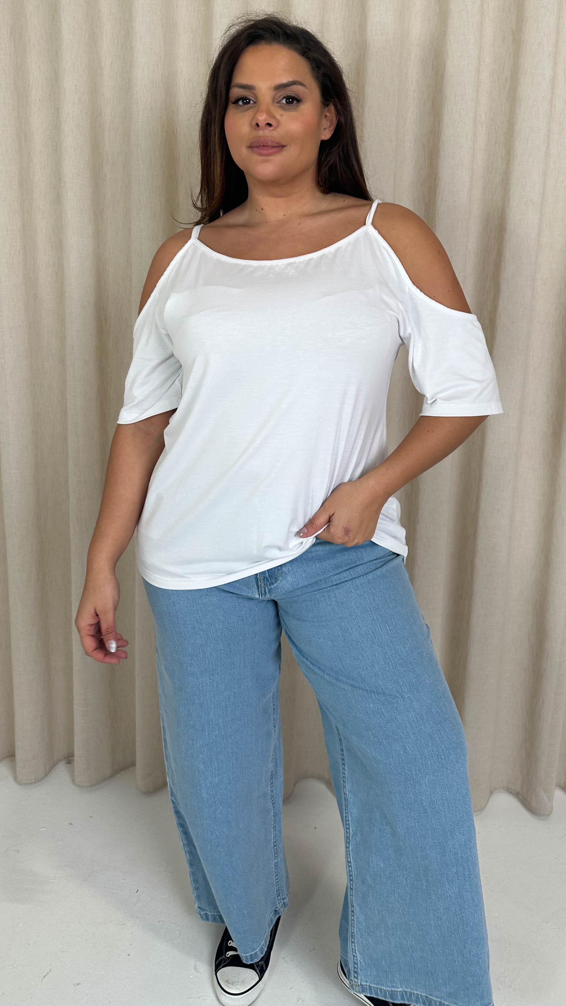 CurveWow Cold Shoulder Top White