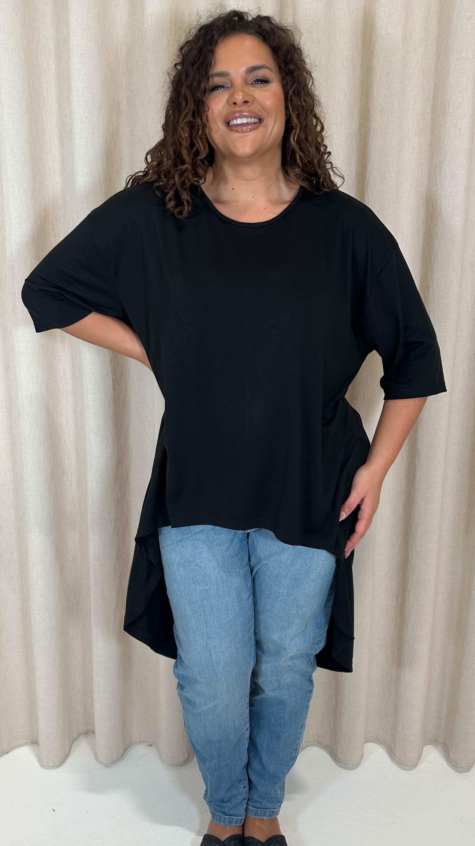 CurveWow Dip Hem Tunic Top Black