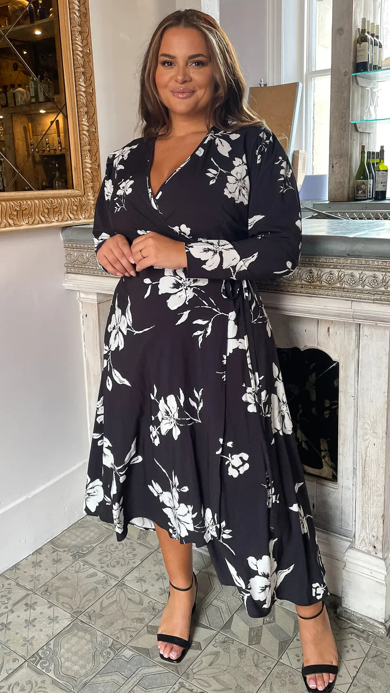 CurveWow Petite Long Sleeve Wrap Dress Black White Floral