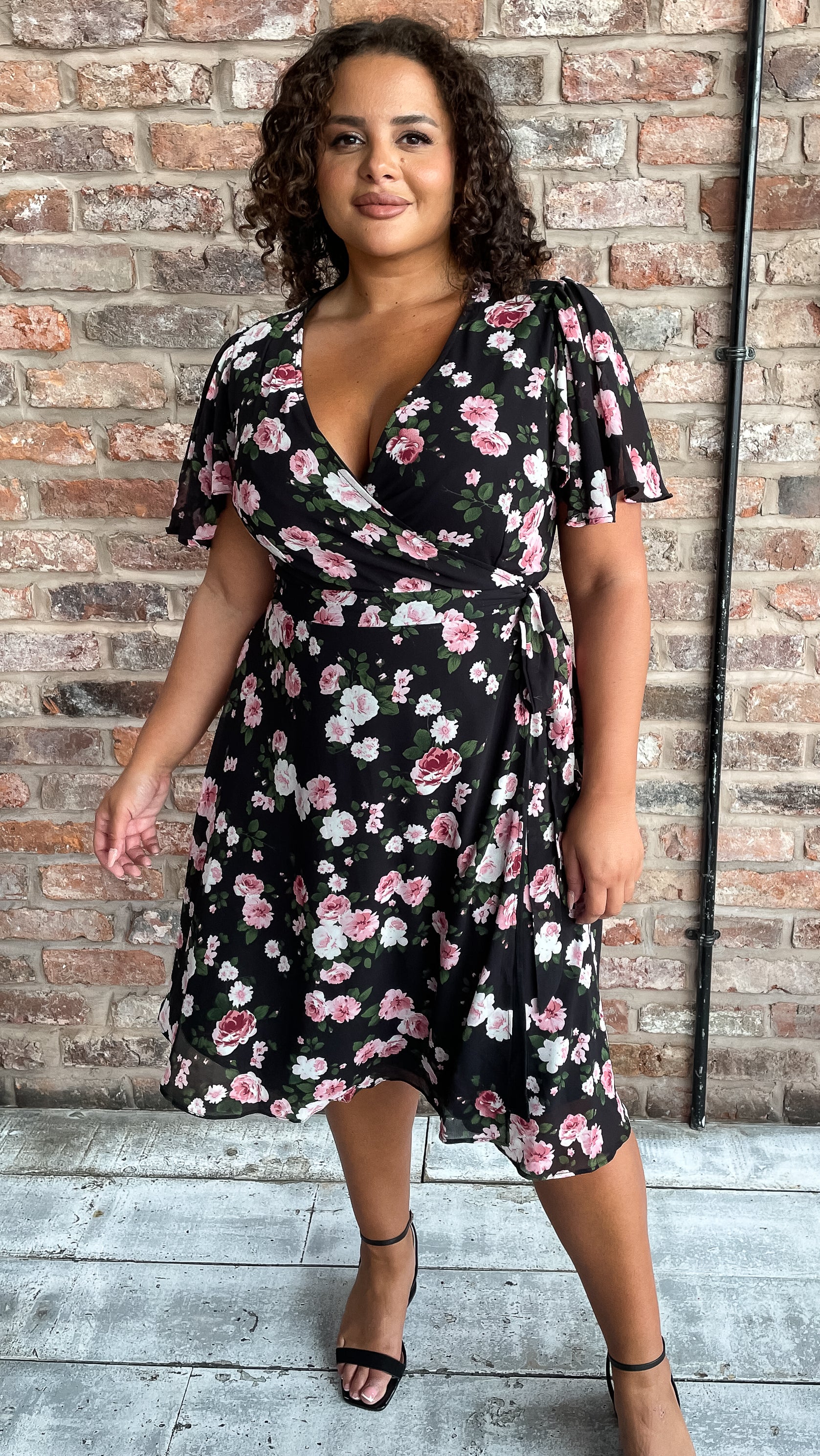 CurveWow Angel Sleeve Wrap Dress Black Pink Floral