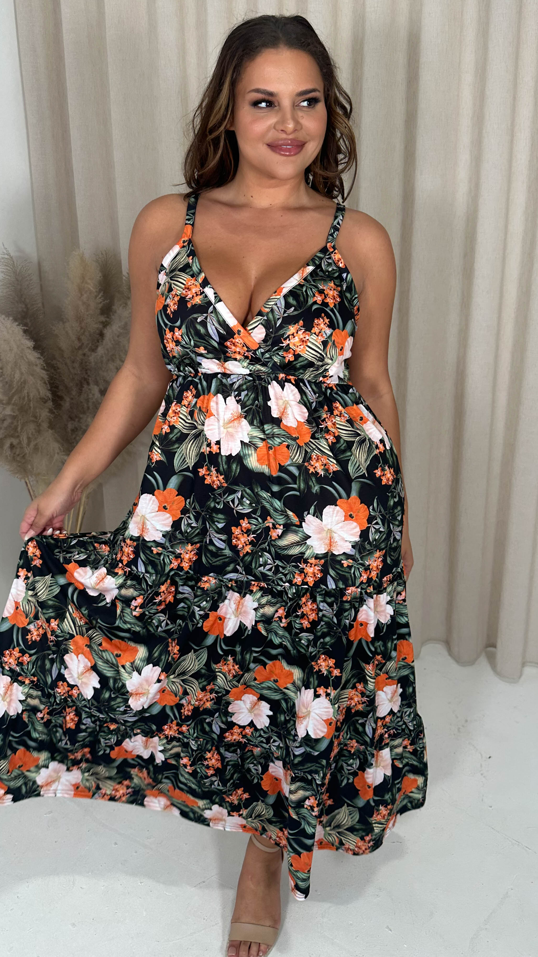 CurveWow Wrap Bust Maxi Black Tropical