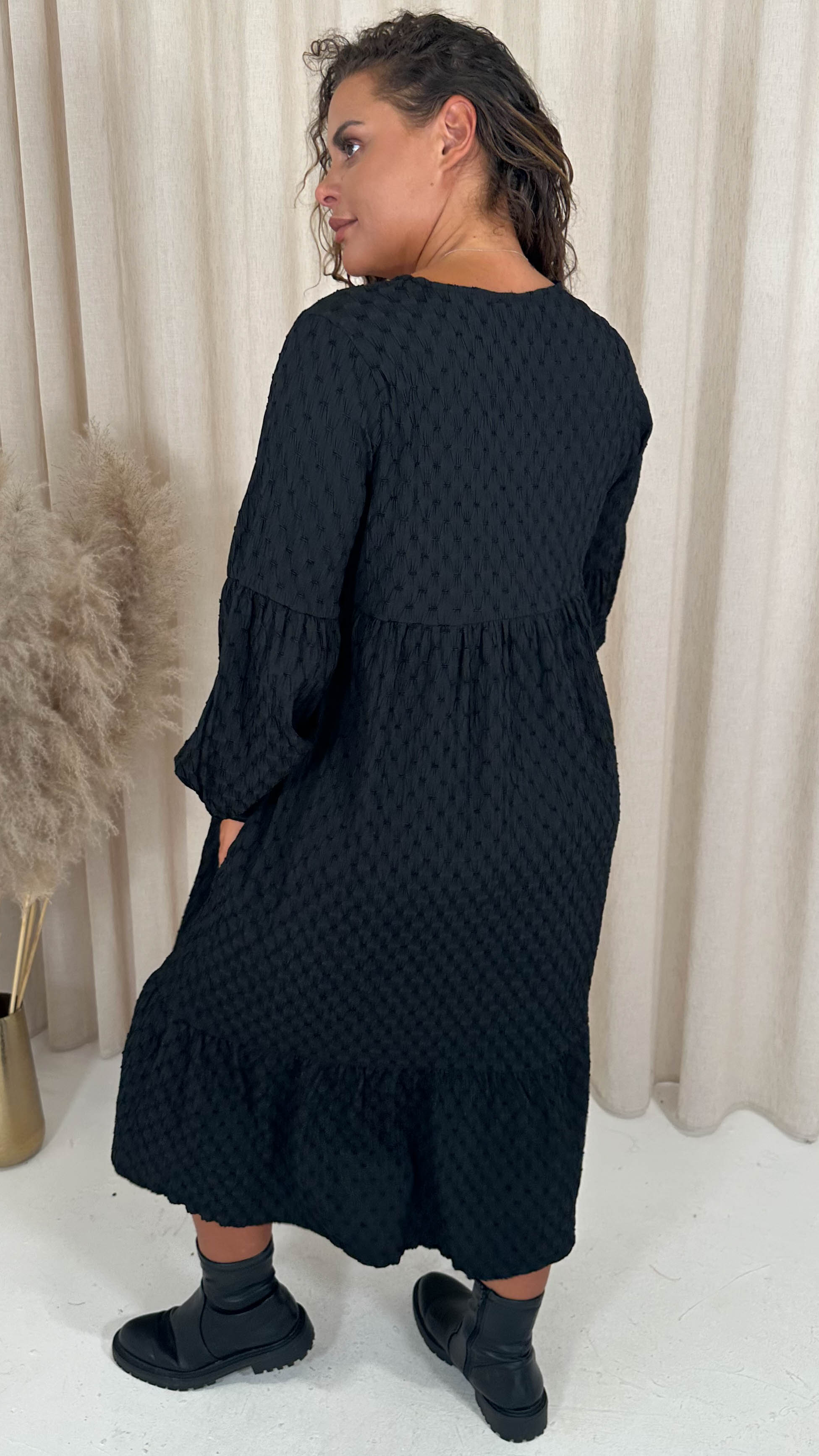 CurveWow Textured V Neck Smock Dress Black