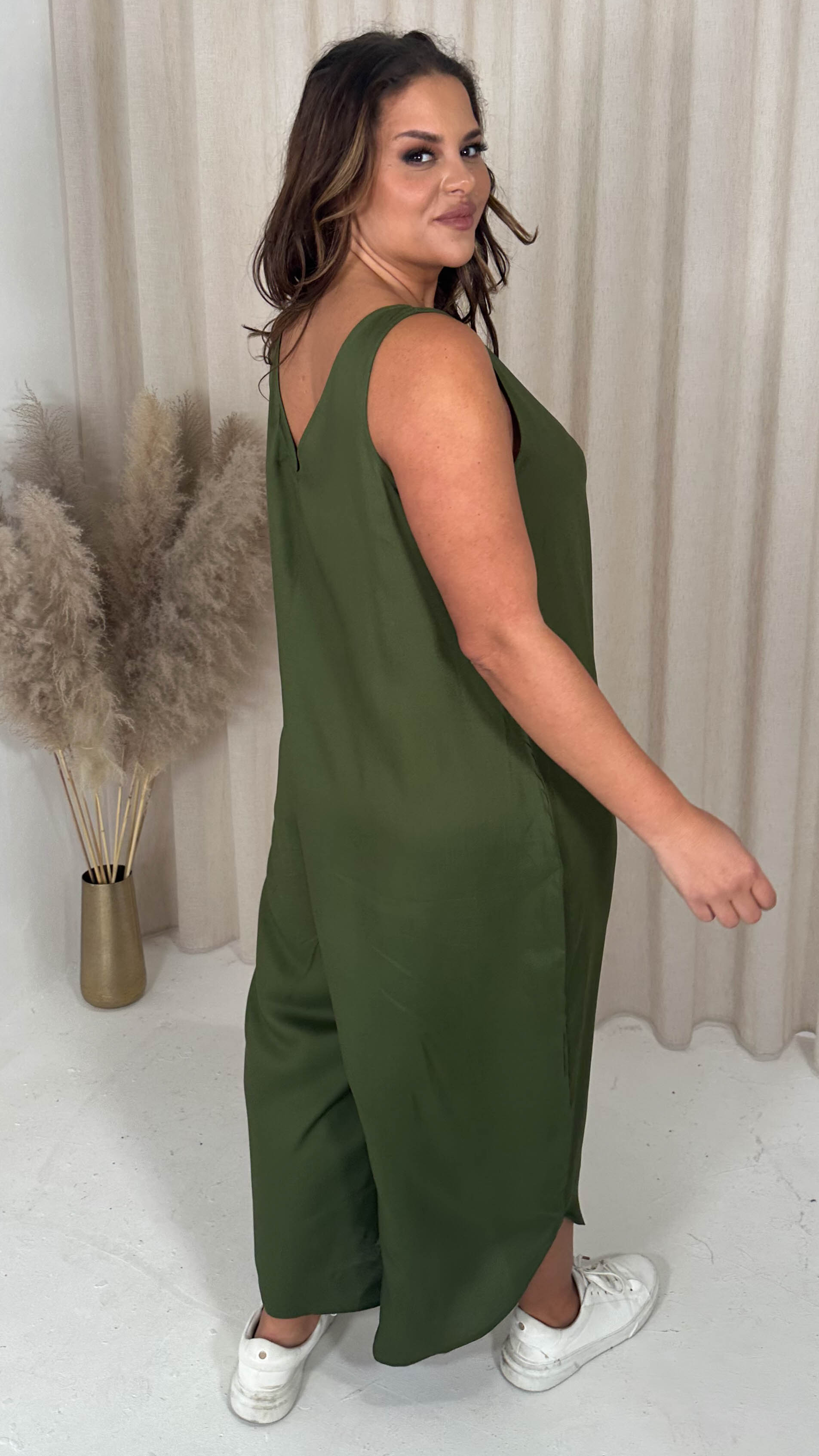 CurveWow Double V Neck Dip Hem Jumpsuit Khaki
