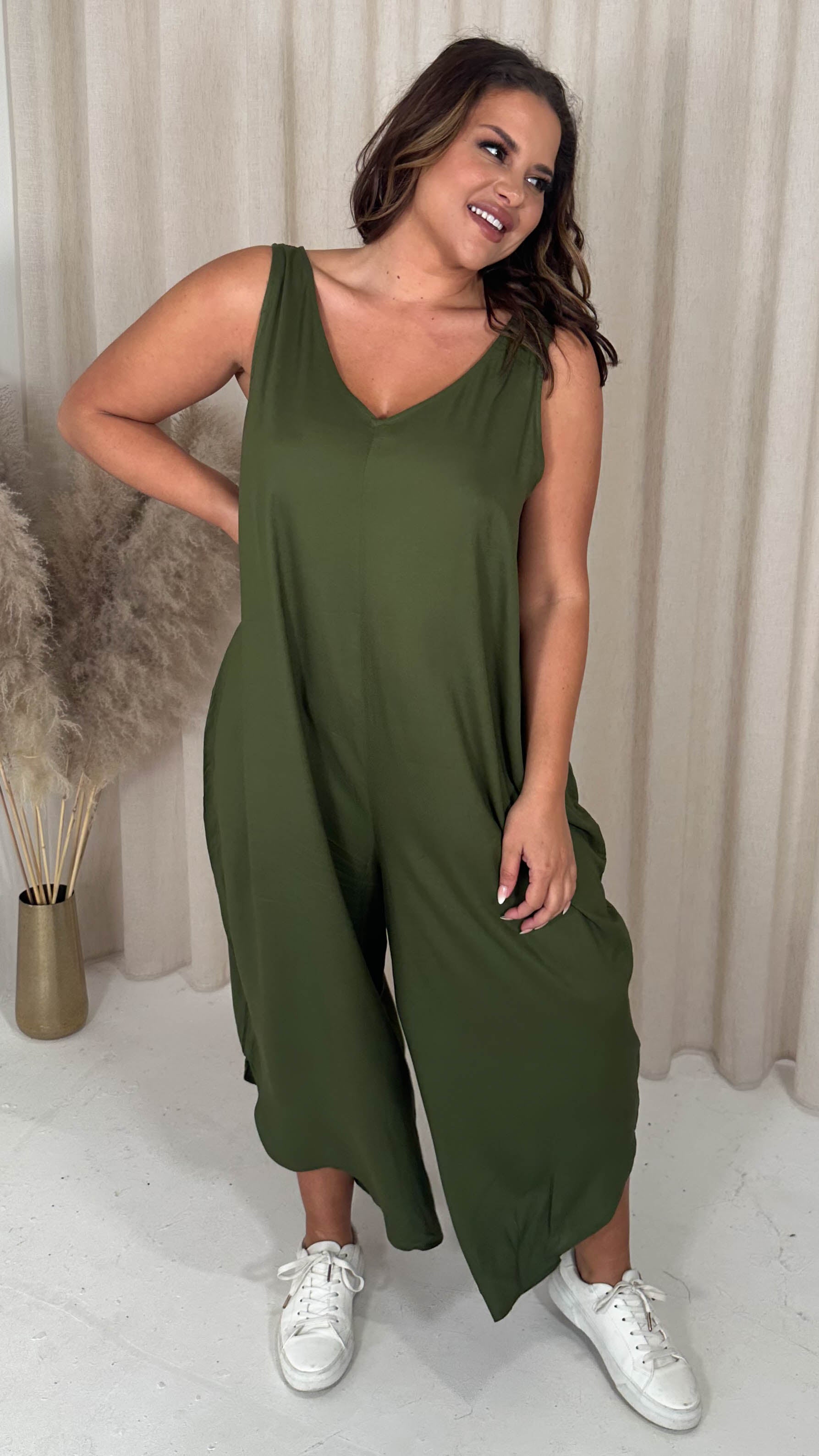 CurveWow Double V Neck Dip Hem Jumpsuit Khaki