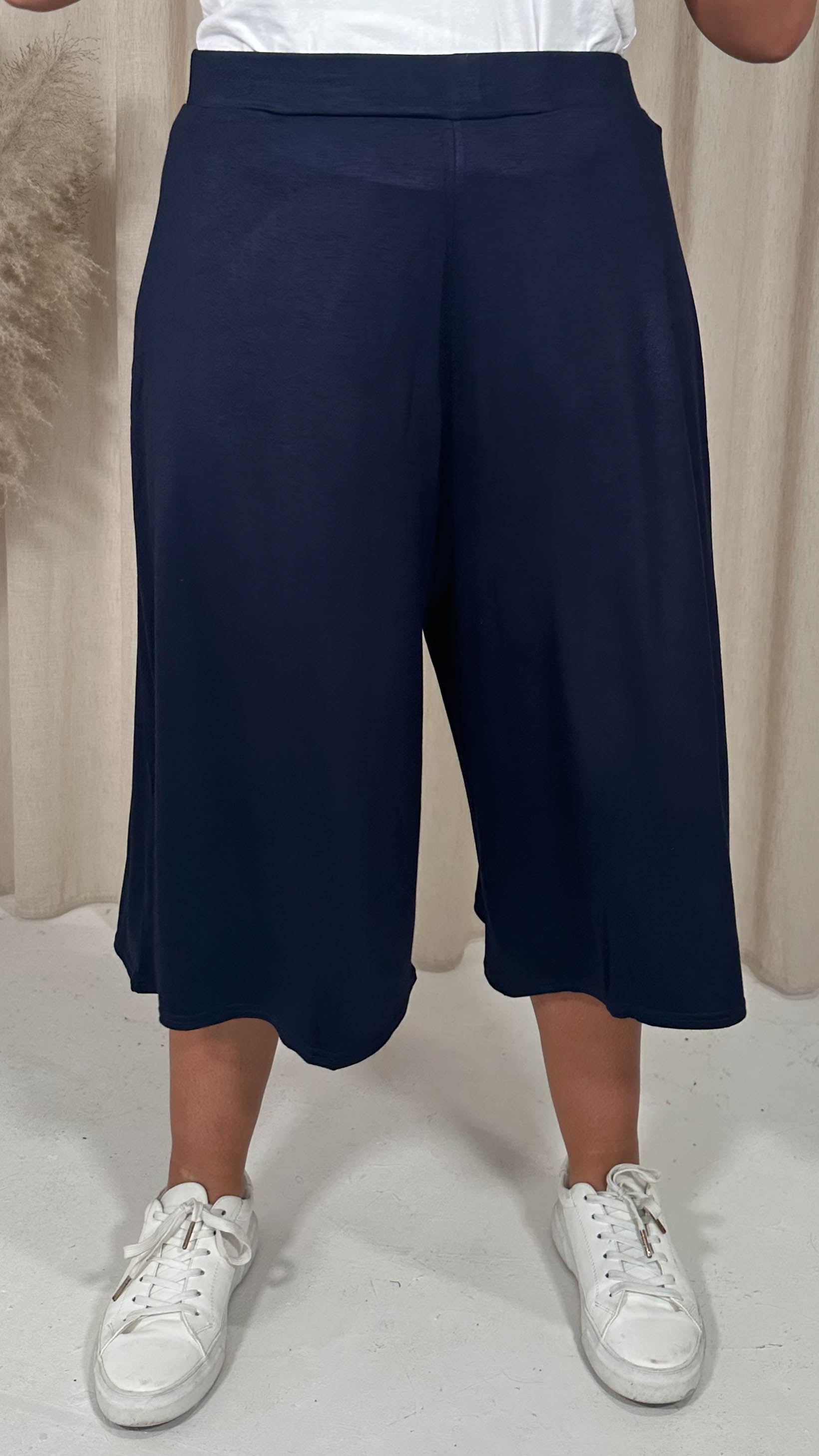 CurveWow Wide Leg Culotte Navy
