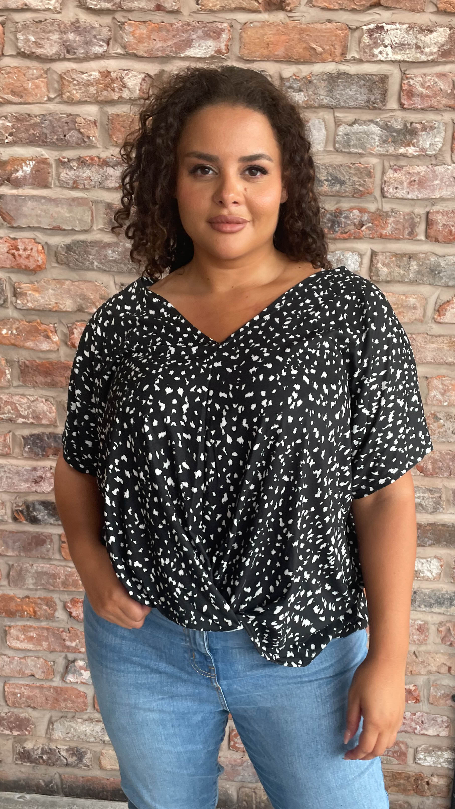 CurveWow Twist Hem T-Shirt Black Animal