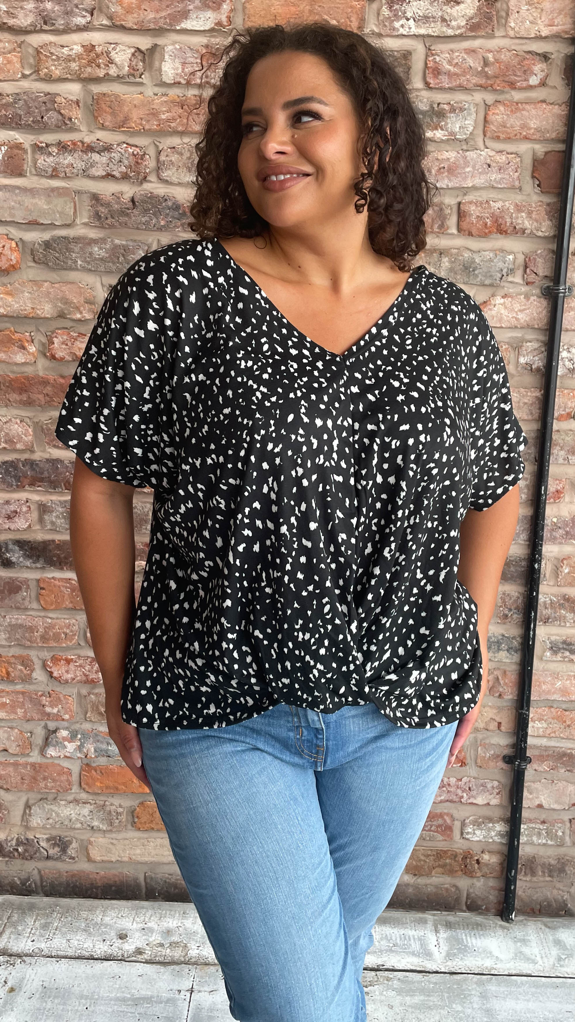 CurveWow Twist Hem T-Shirt Black Animal