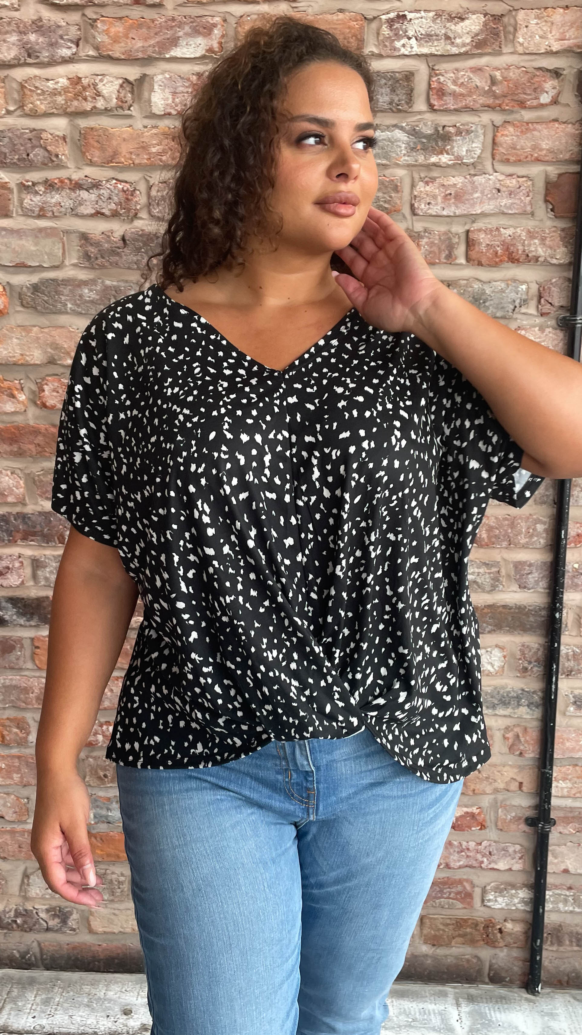 CurveWow Twist Hem T-Shirt Black Animal