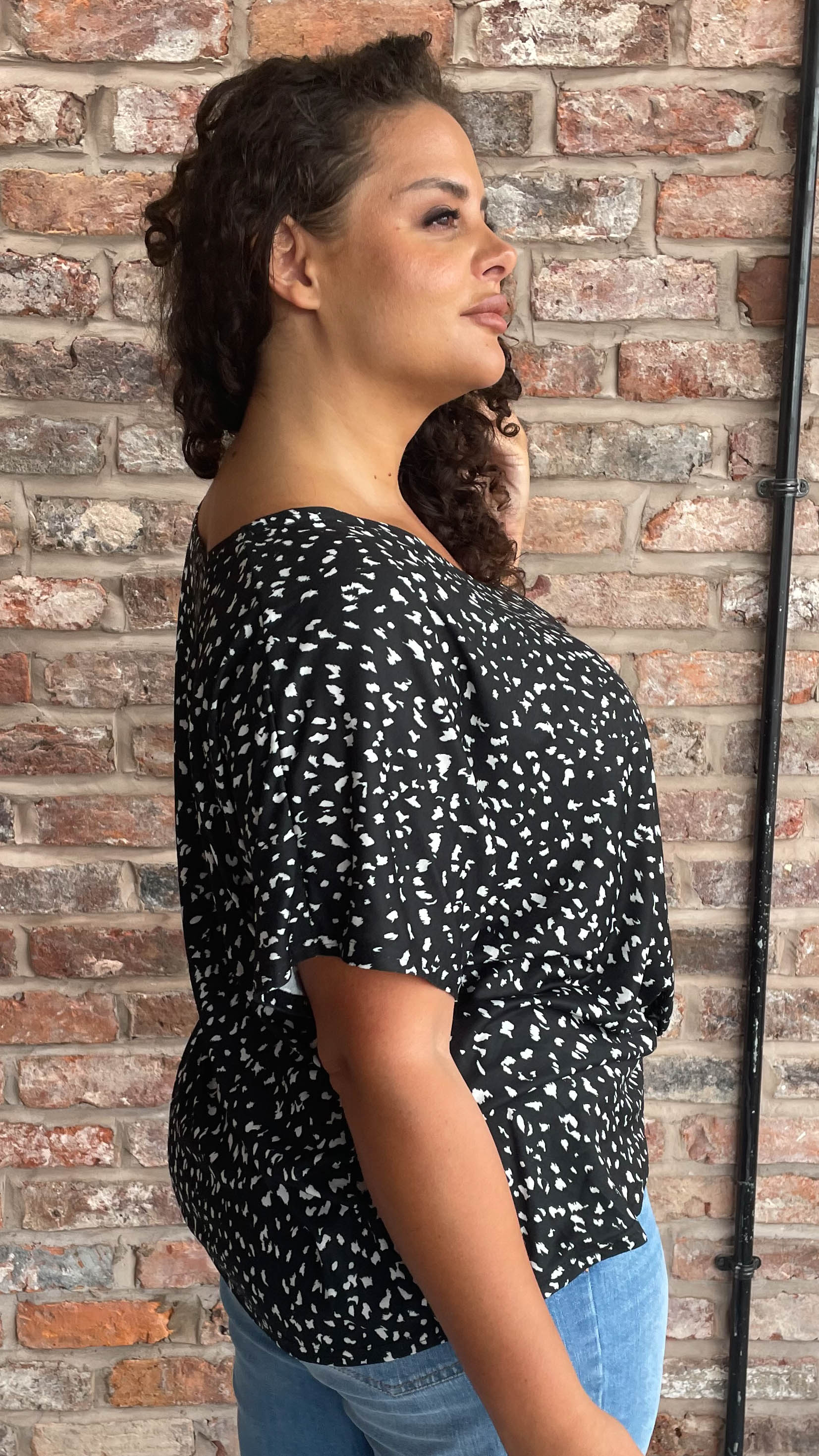 CurveWow Twist Hem T-Shirt Black Animal