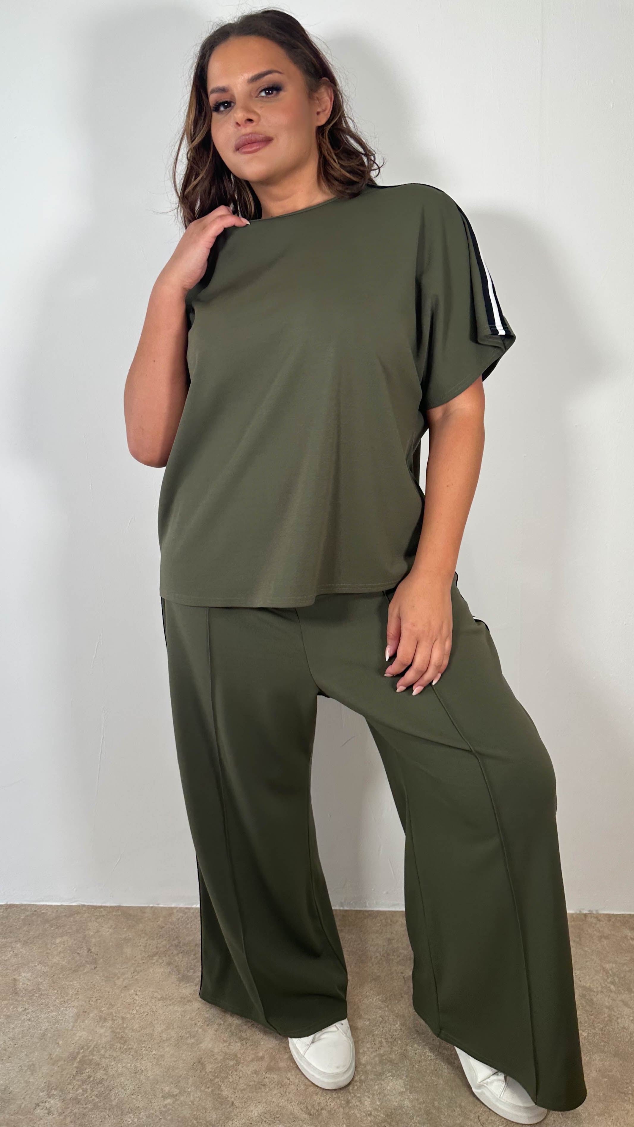 CurveWow Pintuck Front Side Tape Trouser Khaki