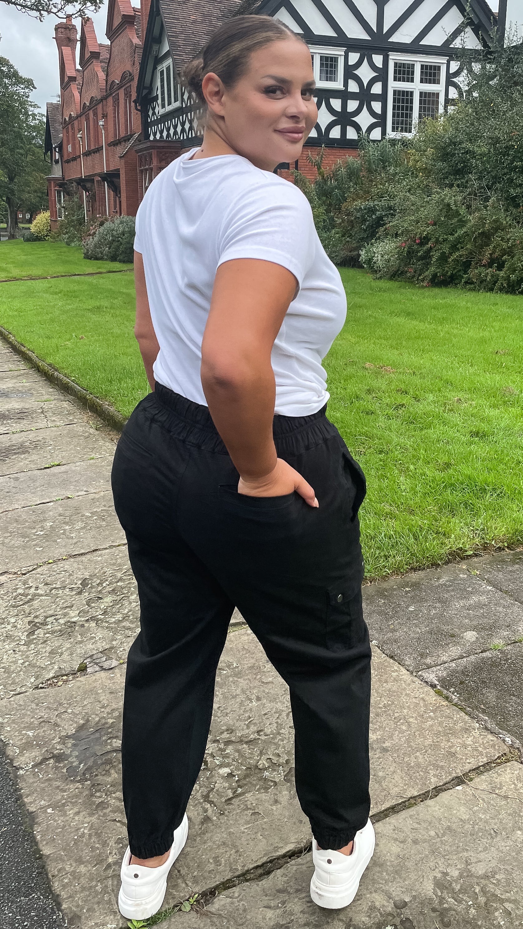 CurveWow Cargo Trouser Black