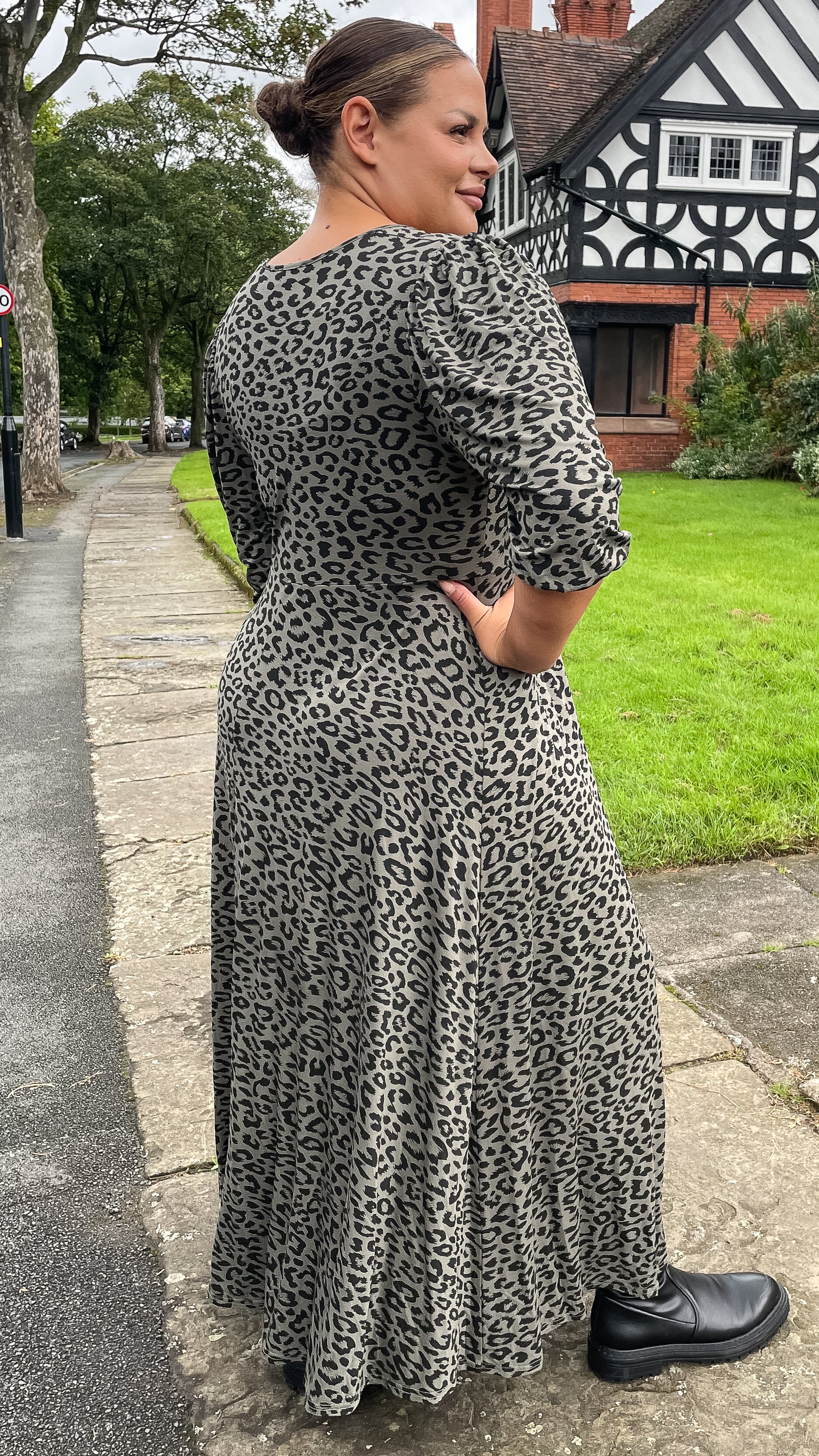CurveWow Sweetheart Split Front Midaxi Dress Khaki Leopard