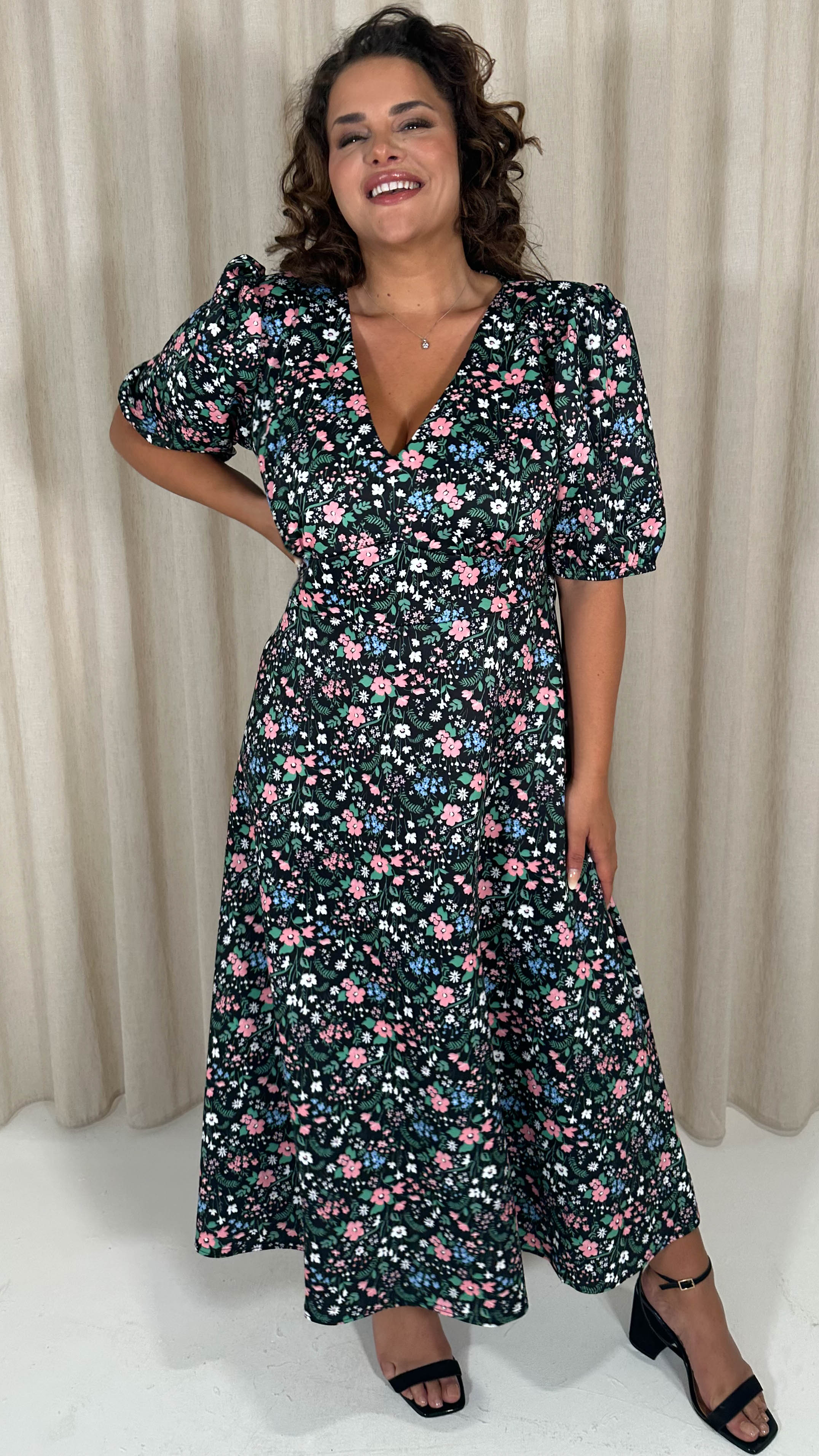 CurveWow Balloon Sleeve Midi Dress Black Floral