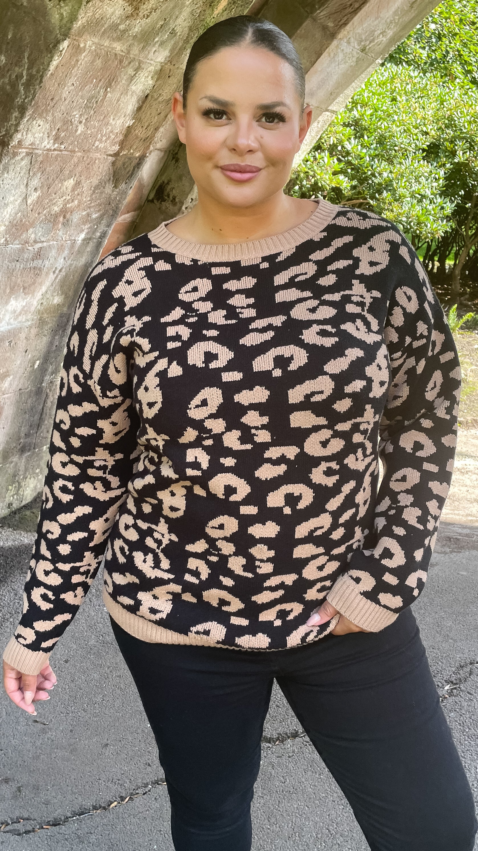 CurveWow Leopard Print Jumper Black & Camel