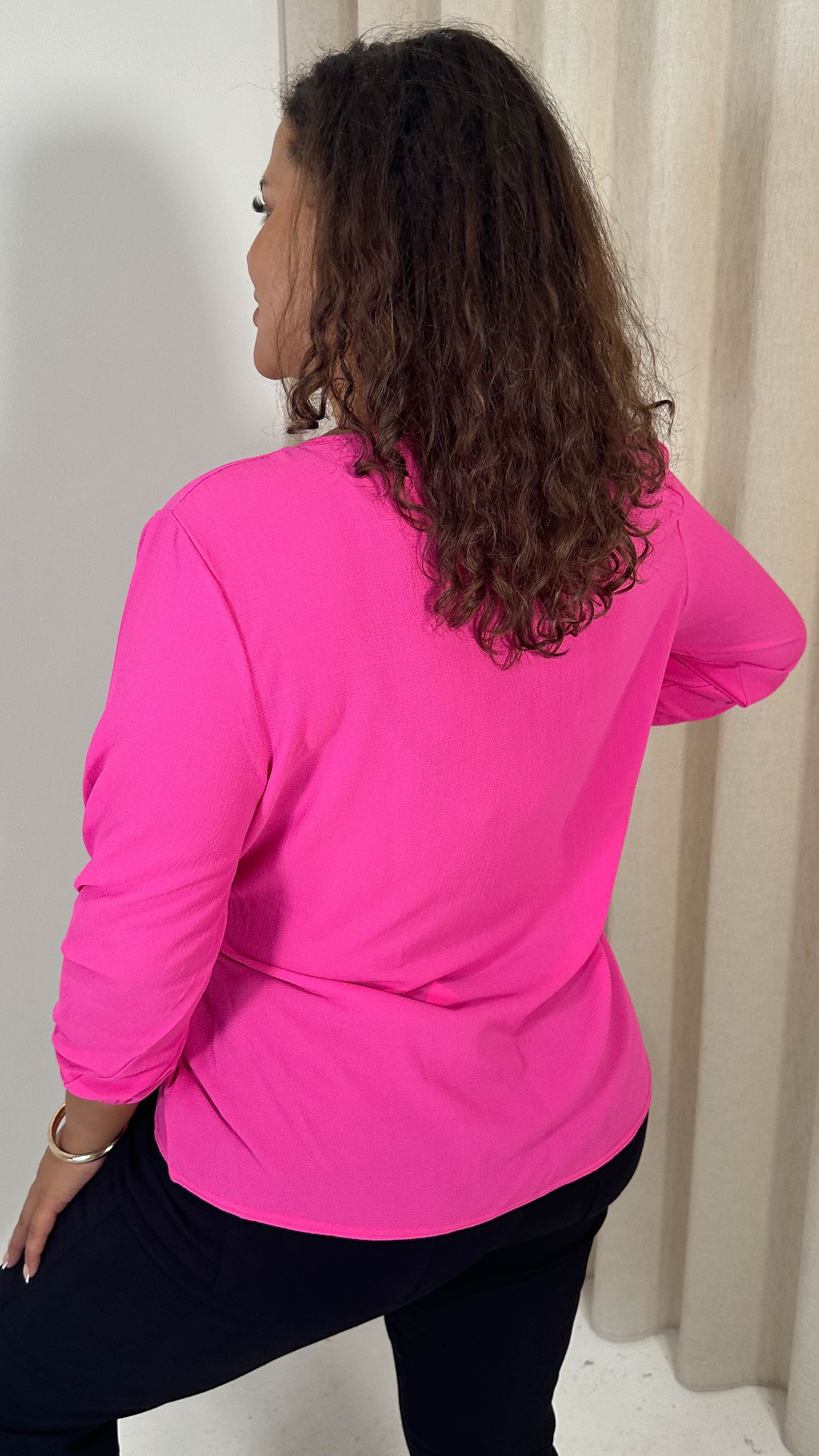 CurveWow Bubble Crepe O Ring Wrap Top Cerise Pink