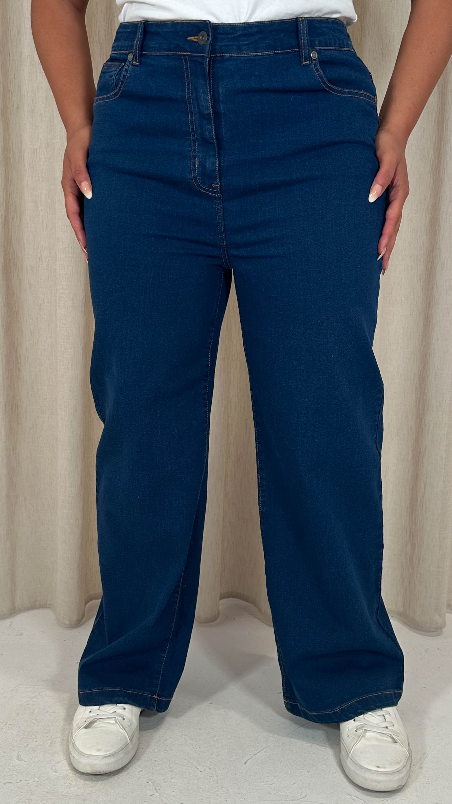 CurveWow Wide Leg Jeans Mid Blue Wash