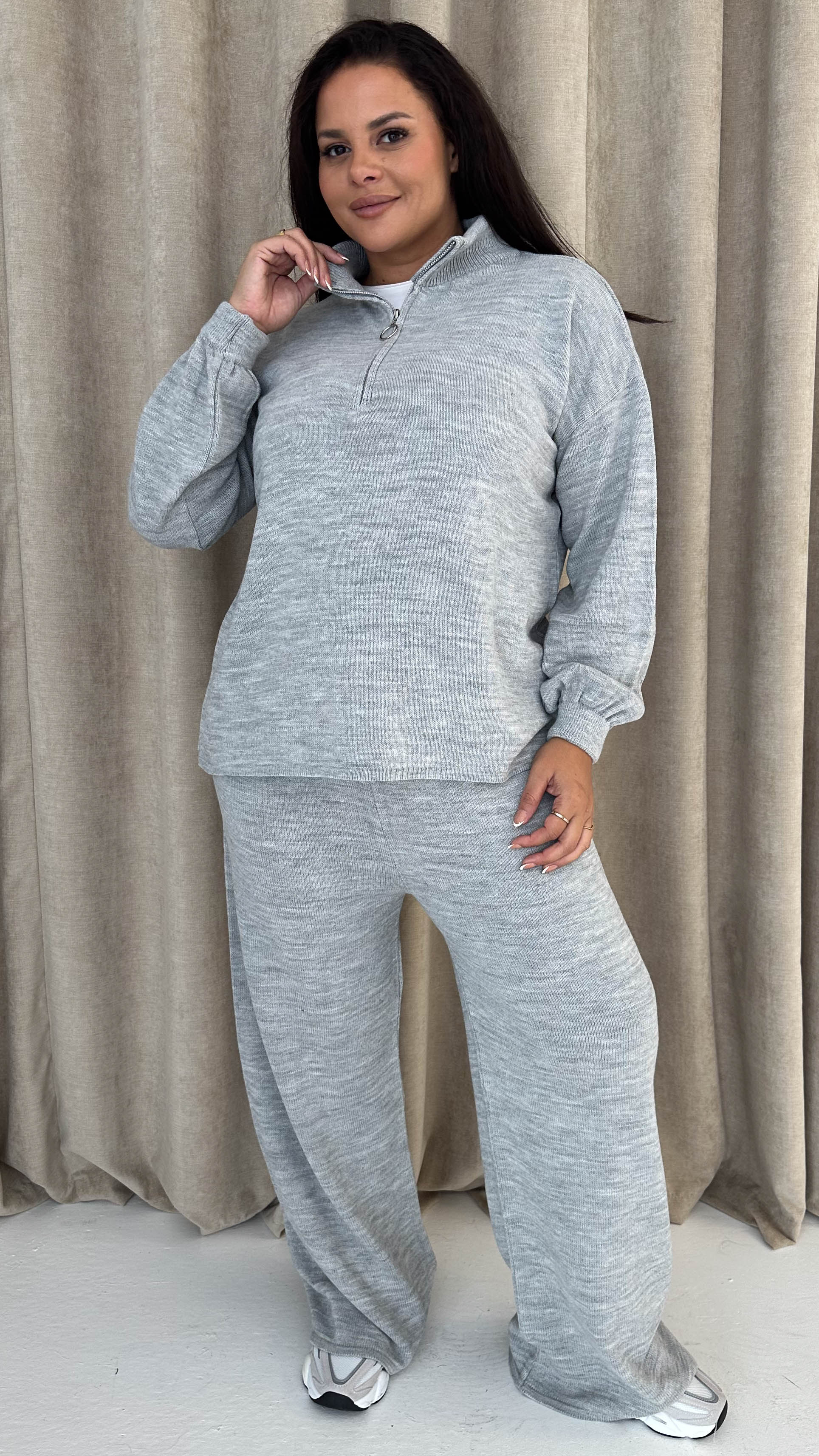 CurveWow Funnel Neck Zip Front Knitted Co-Ord Silver