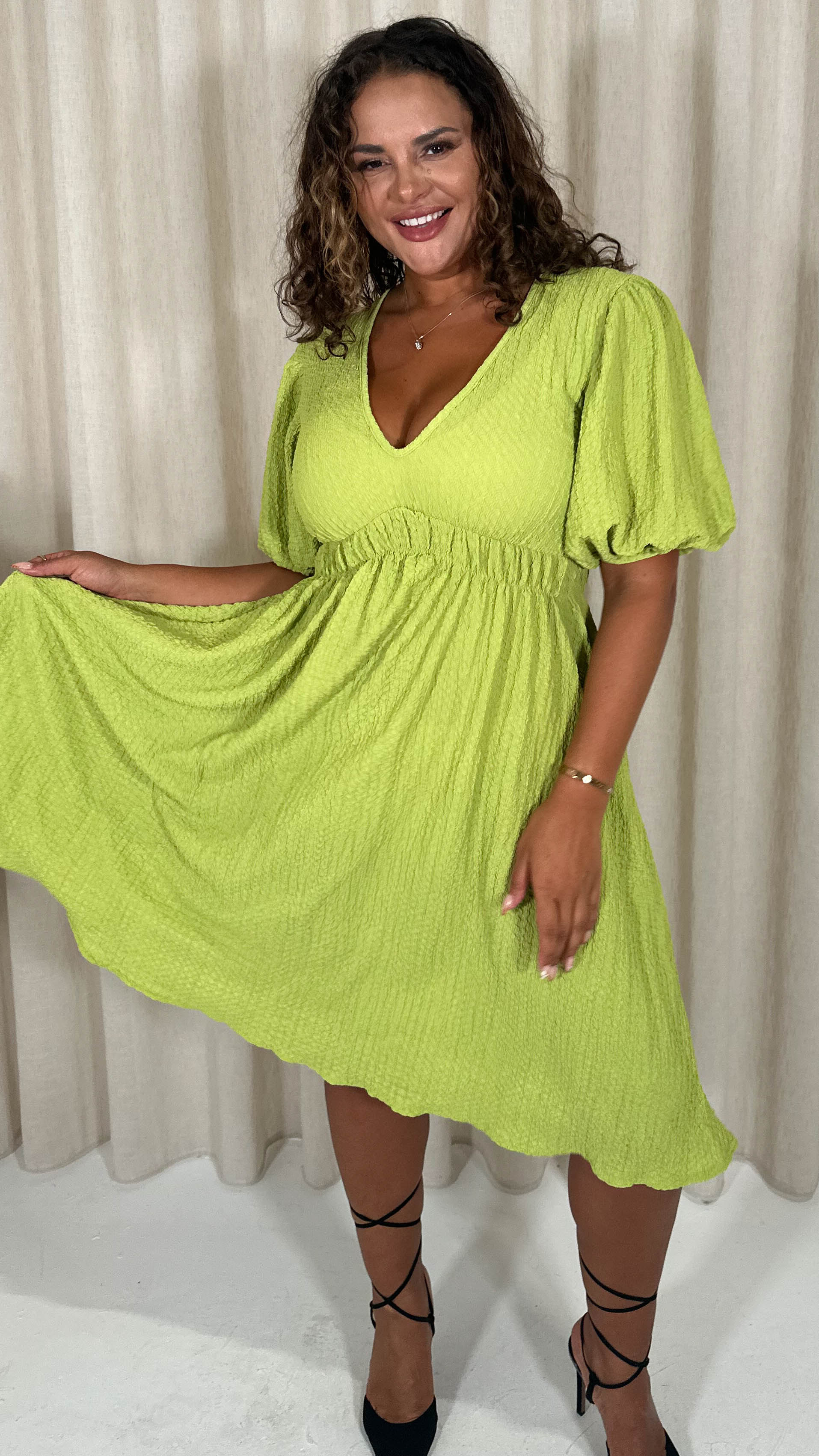CurveWow Texture V Neck Midi Dress Lime