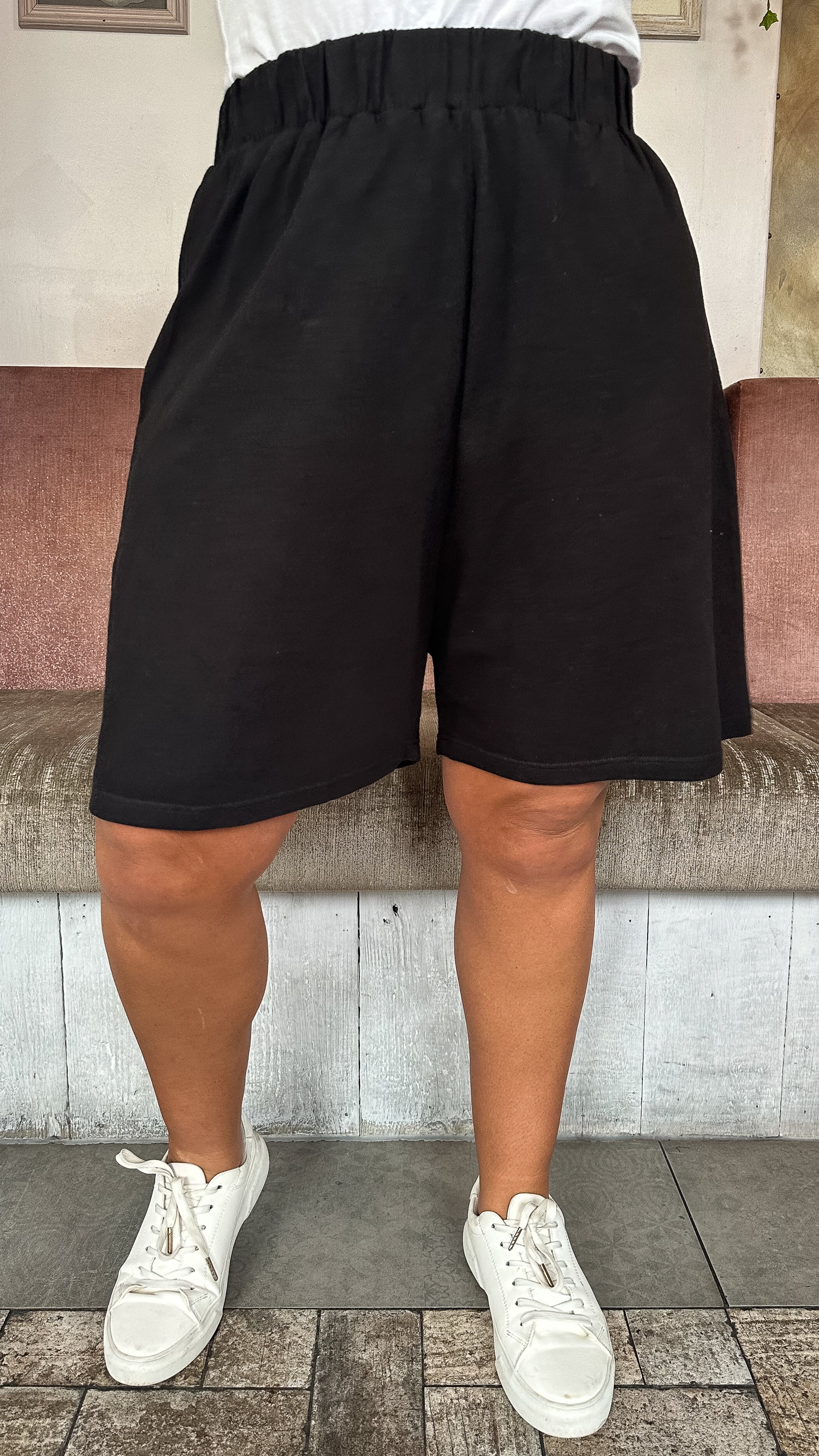 CurveWow Pull On Shorts Black