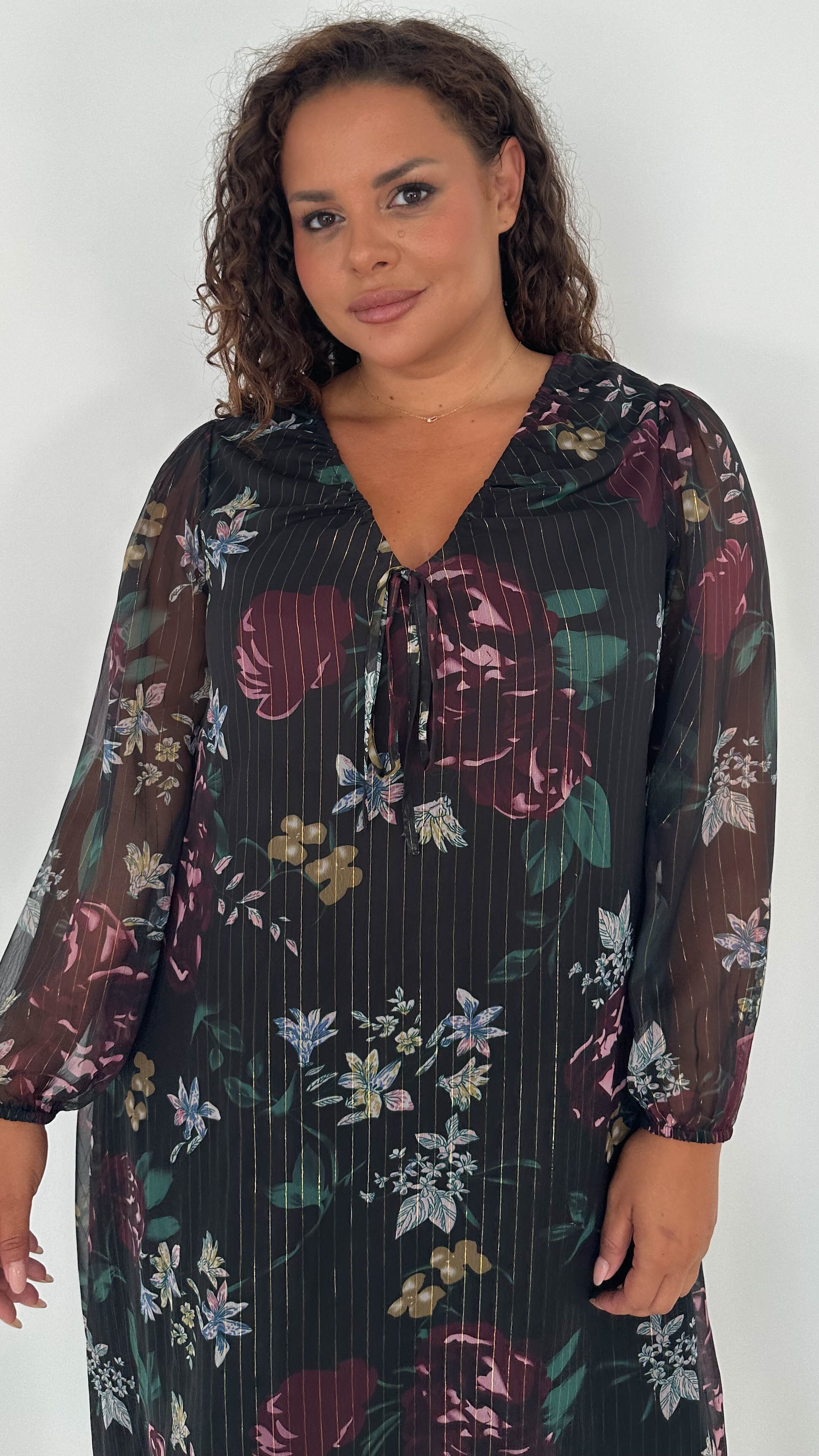 CurveWow V-Neck Tie Detail Maxi Dress Black Floral