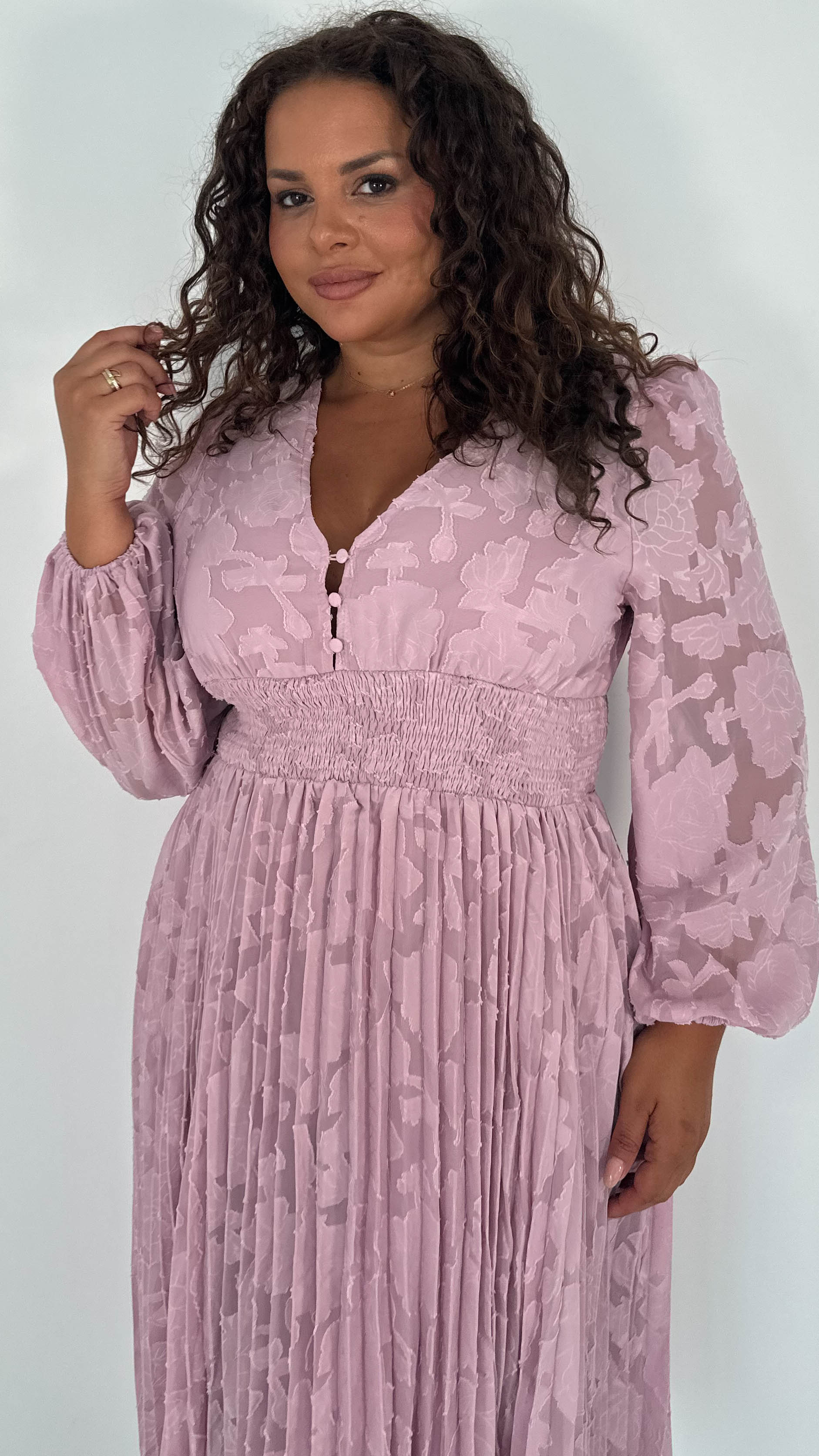 CurveWow Davore V-Neck Pleated Dress Blush