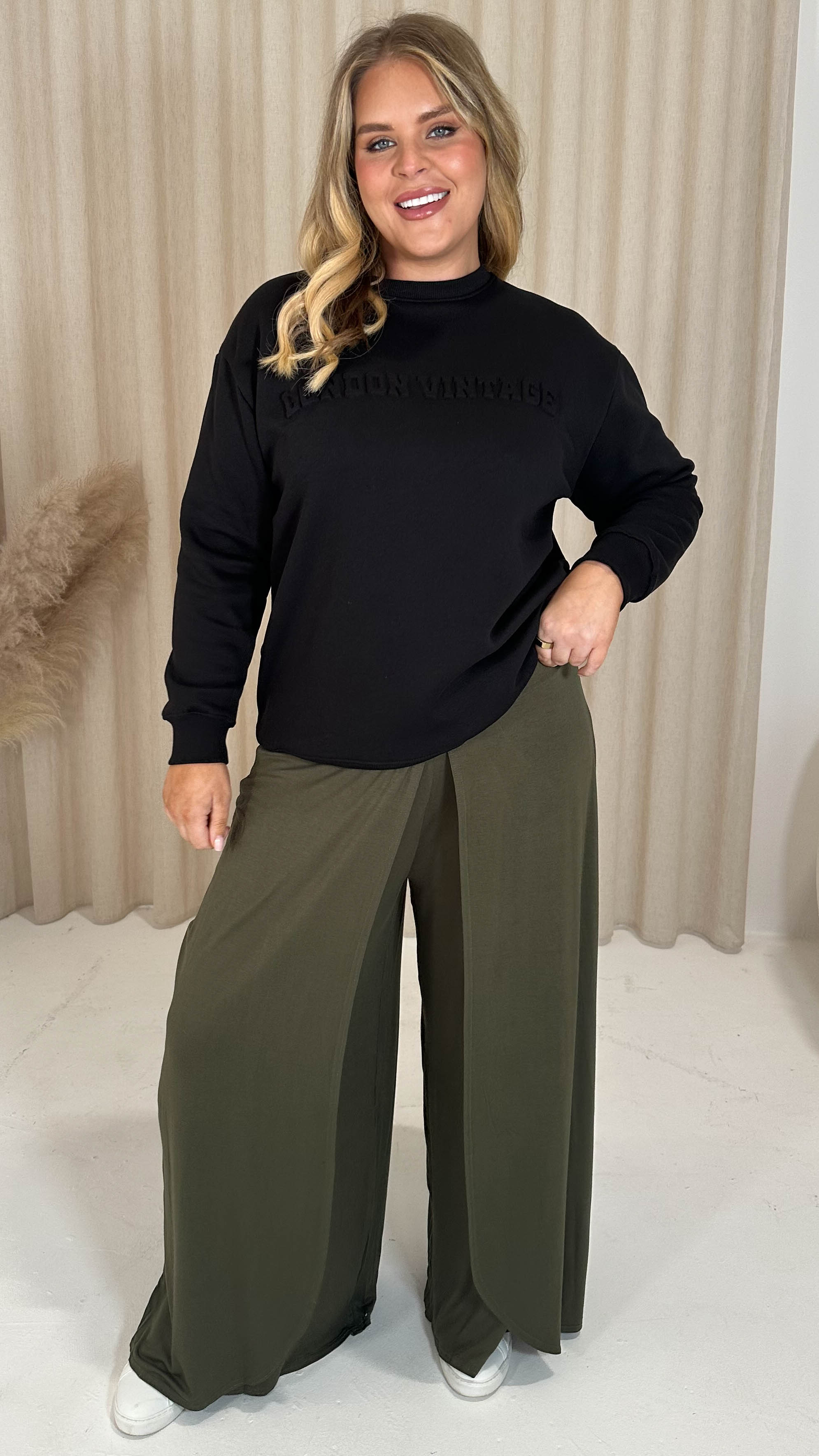 CurveWow Flippy Wide Leg Trousers Khaki