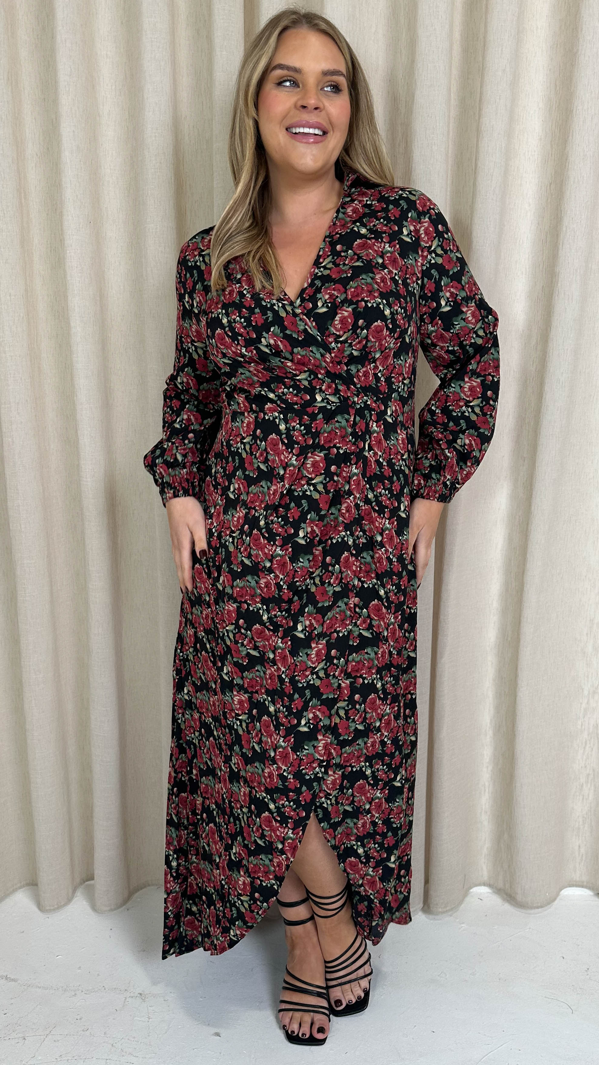 CurveWow Collared Wrap Printed Maxi Dress Black & Red Floral