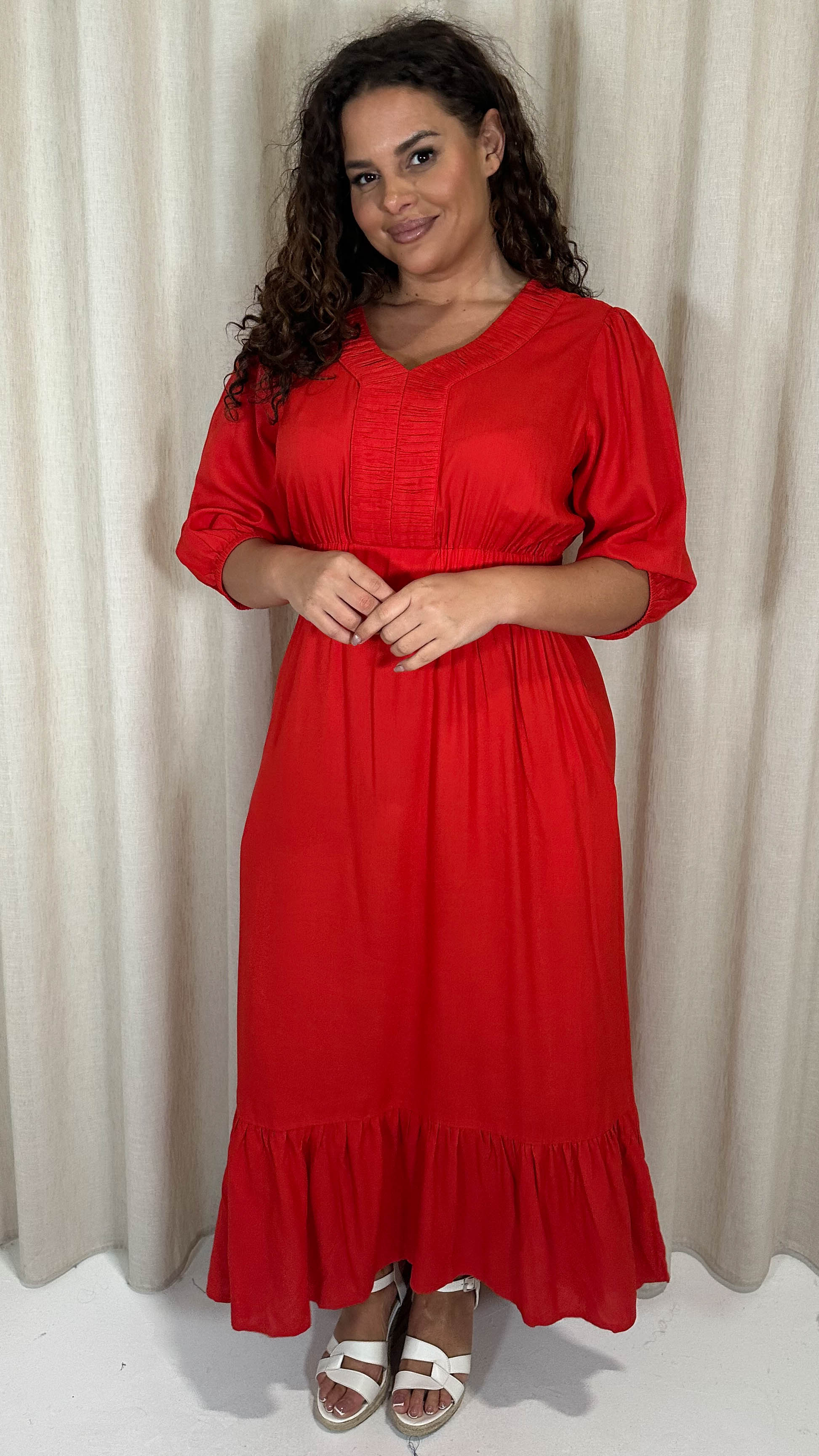 CurveWow Ruched Vneck Tiered Hem Maxi Dress Red