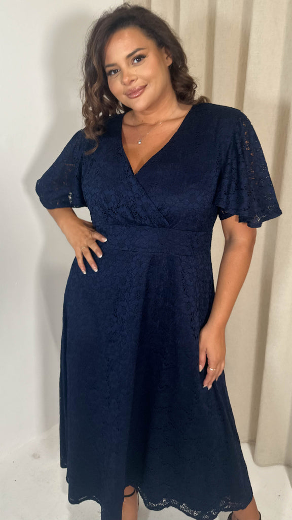 CurveWow Lace Angel Sleeve Dress Navy – Curvewow