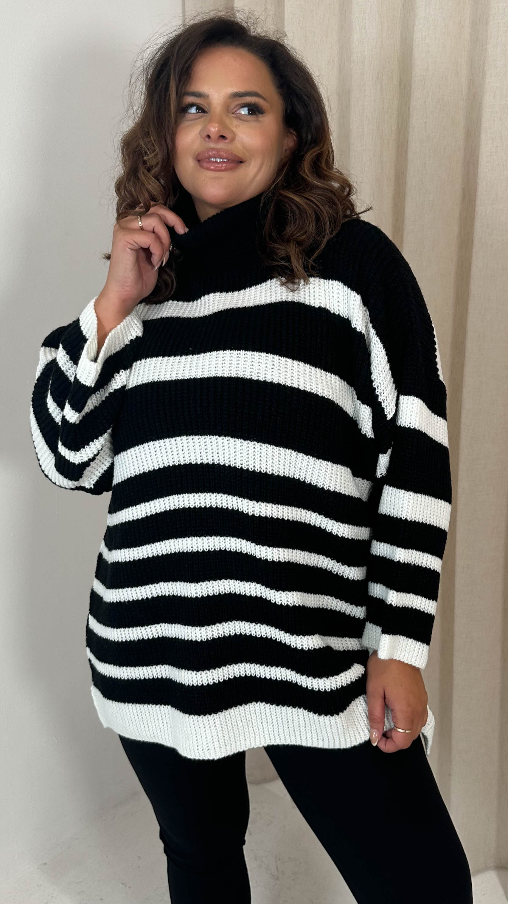 CurveWow Roll Neck Swing Knitted Jumper Black