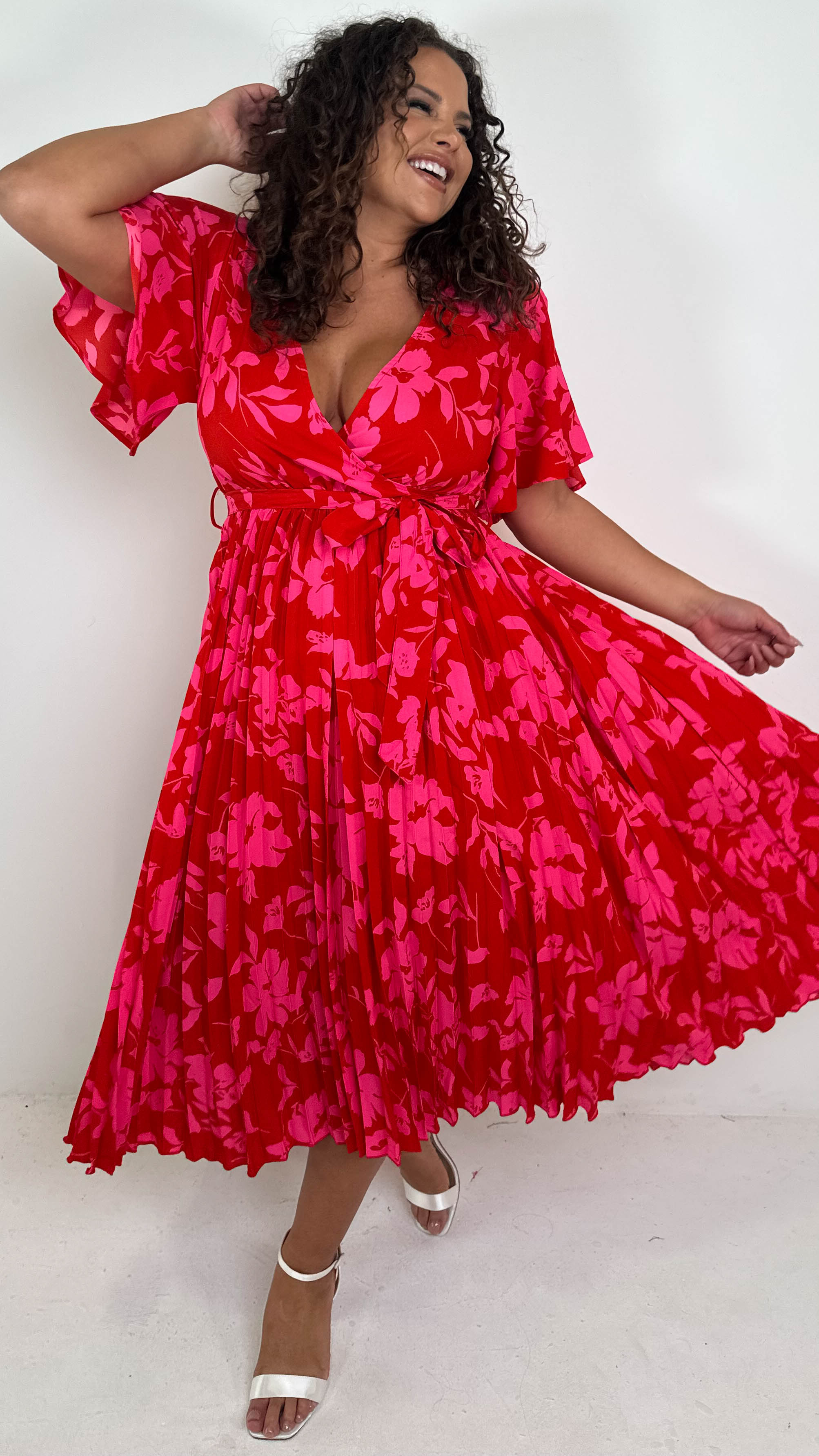 CurveWow Short Sleeve Pleated Wrap Dress Red Print