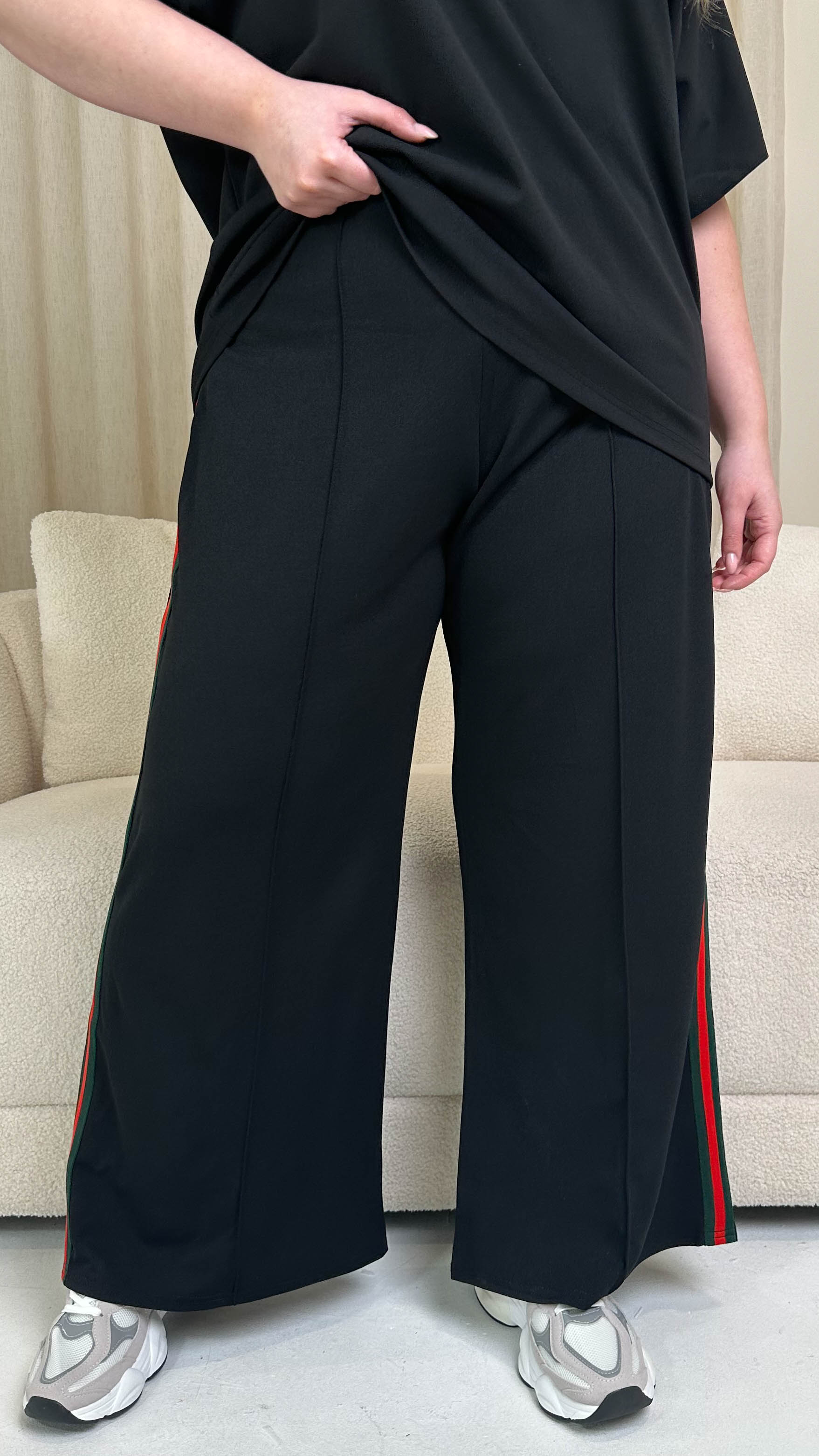 CurveWow Pintuck Front Side Tape Trouser Black