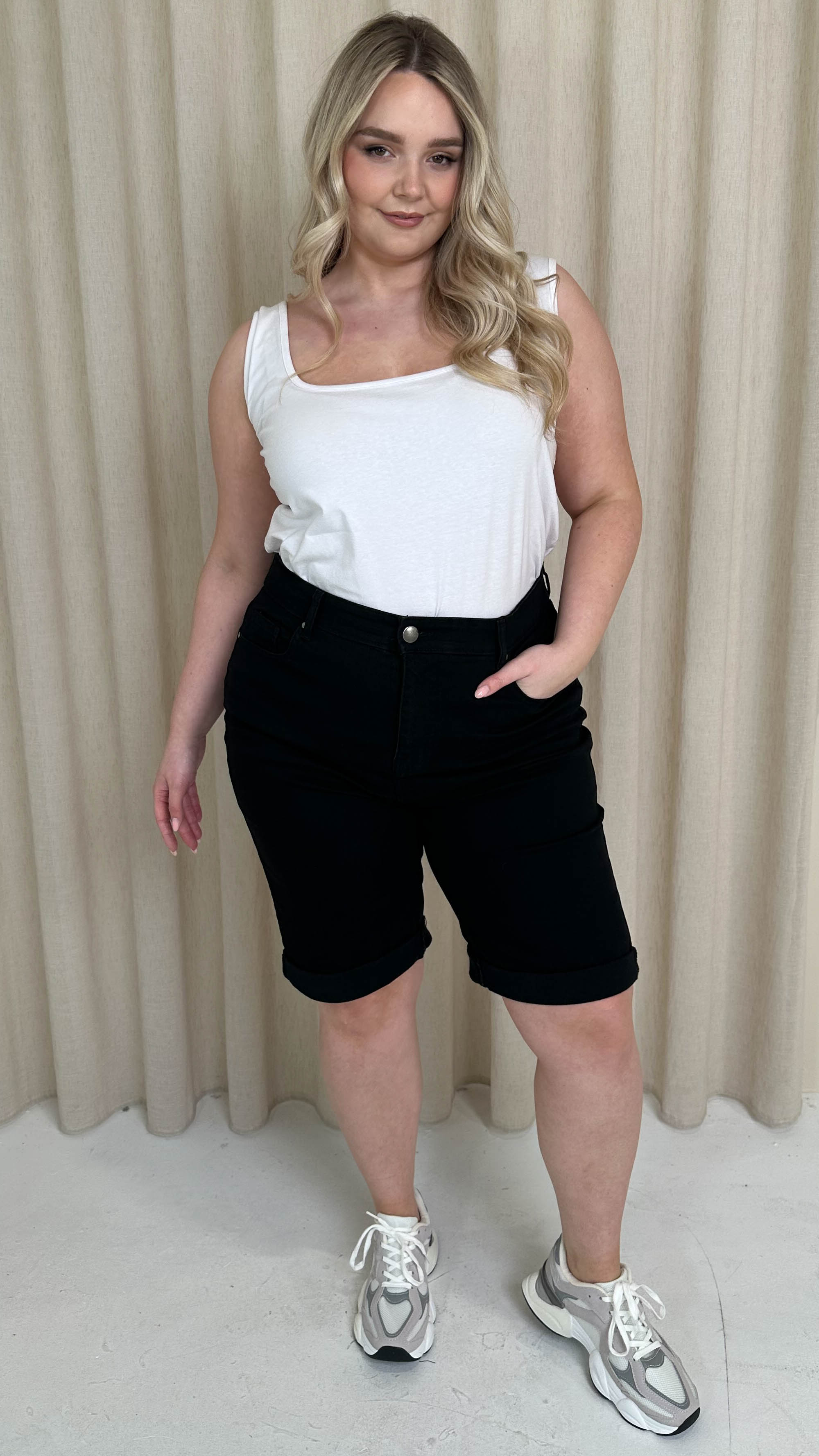 CurveWow Mom Style Denim Shorts Jet Black