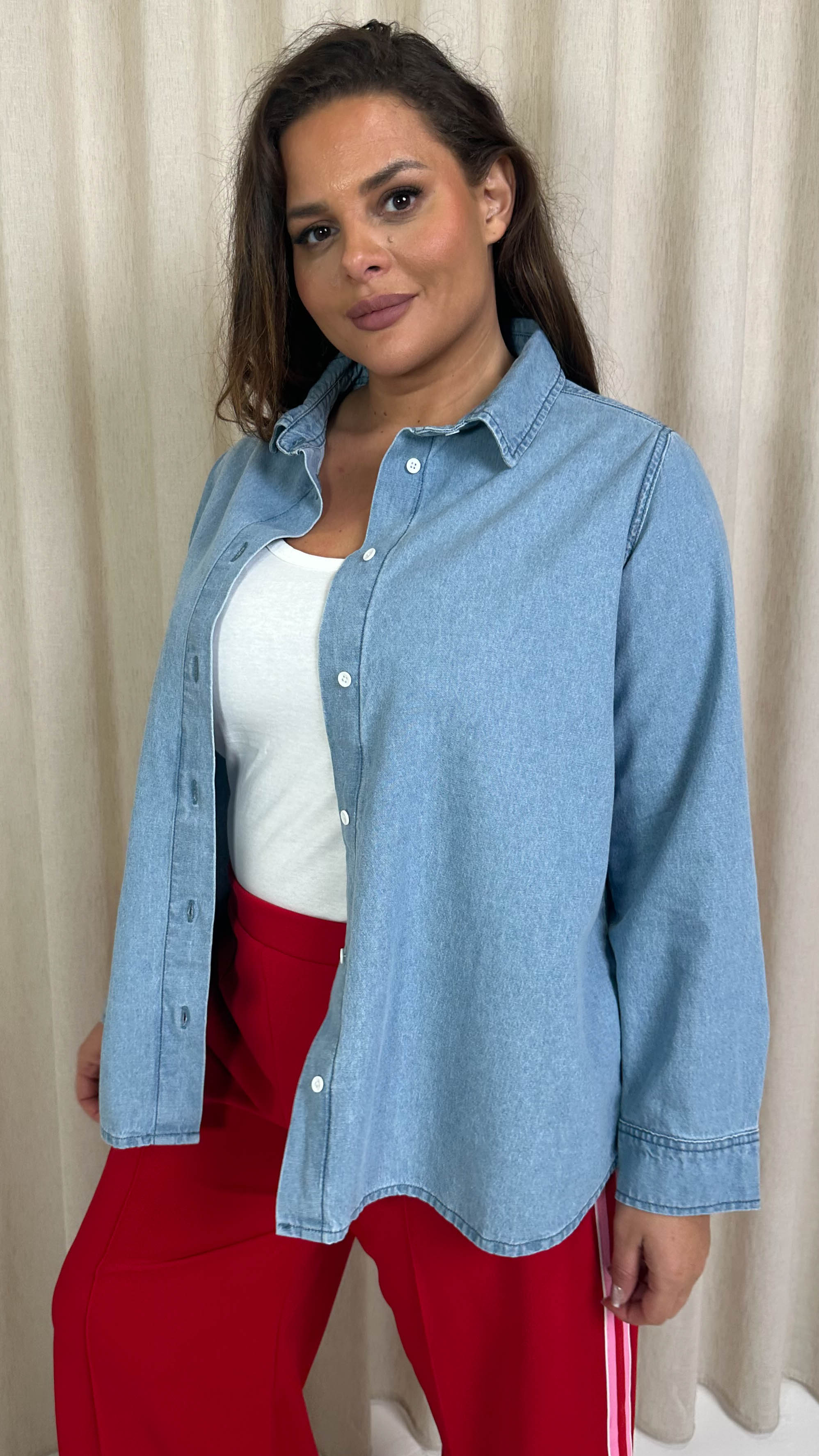 CurveWow Chambray Shirt Lightwash