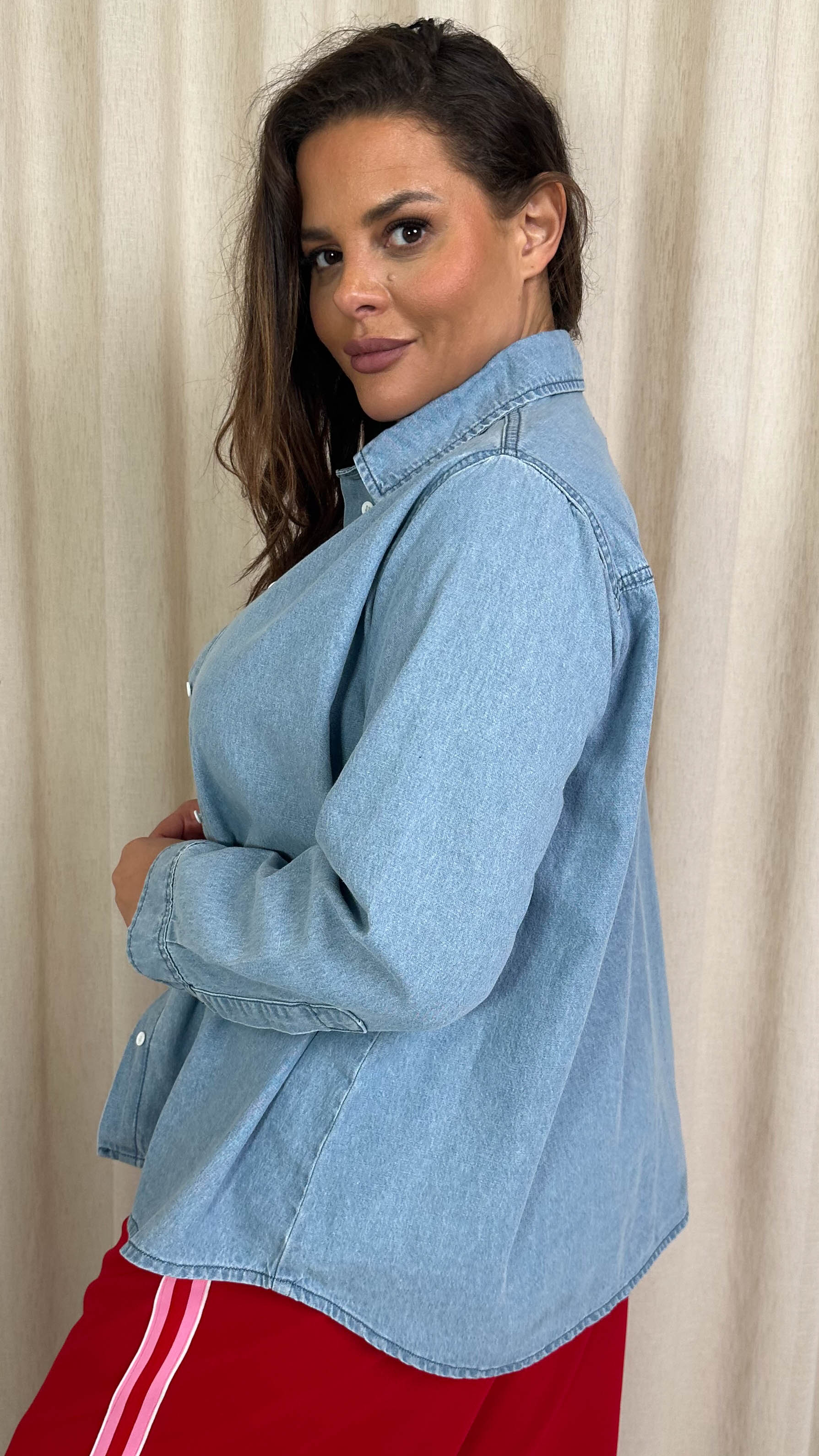 CurveWow Chambray Shirt Lightwash
