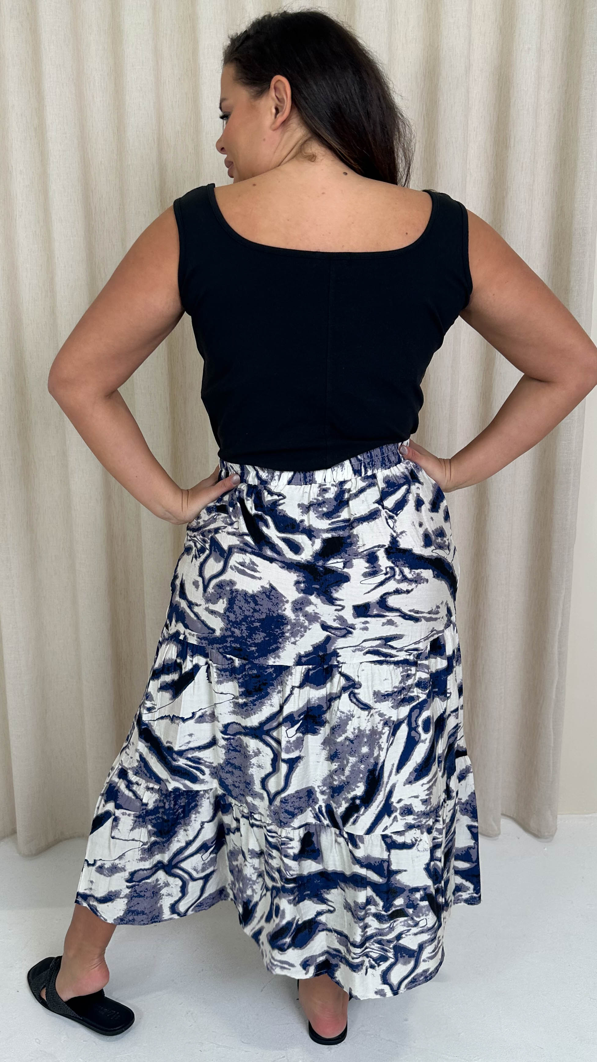 CurveWow Elasticated Waist Tiered Maxi Skirt Navy Marble