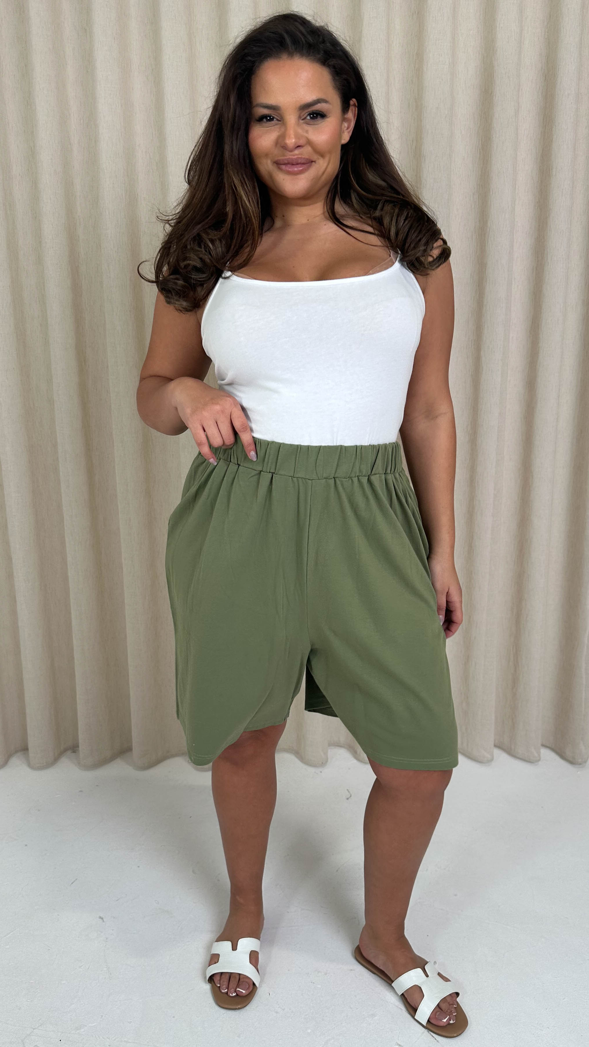 CurveWow Pull On Shorts Khaki