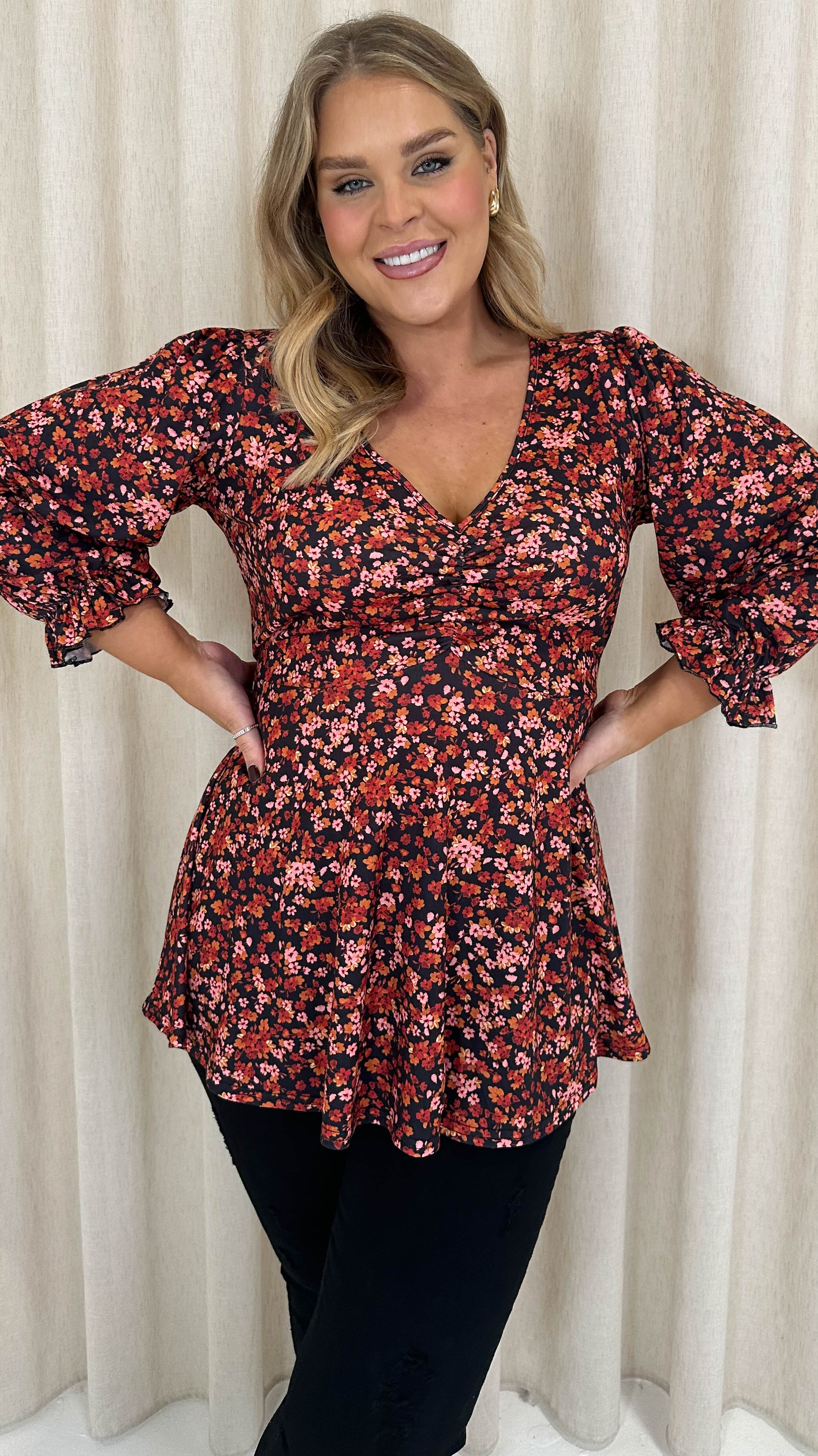 CurveWow V Neck Peplum Top Black Floral