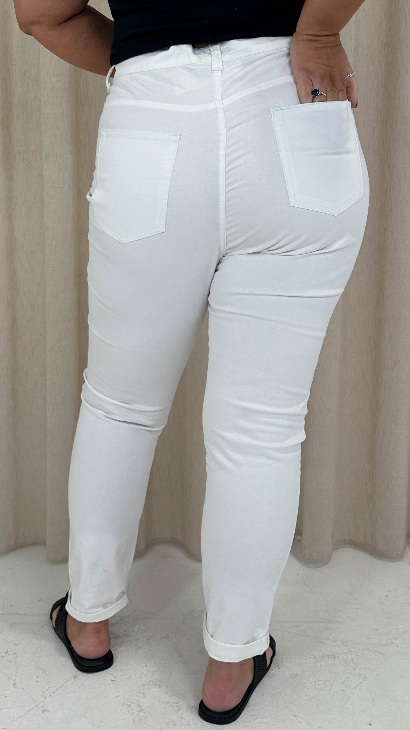 CurveWow Mom Jeans White