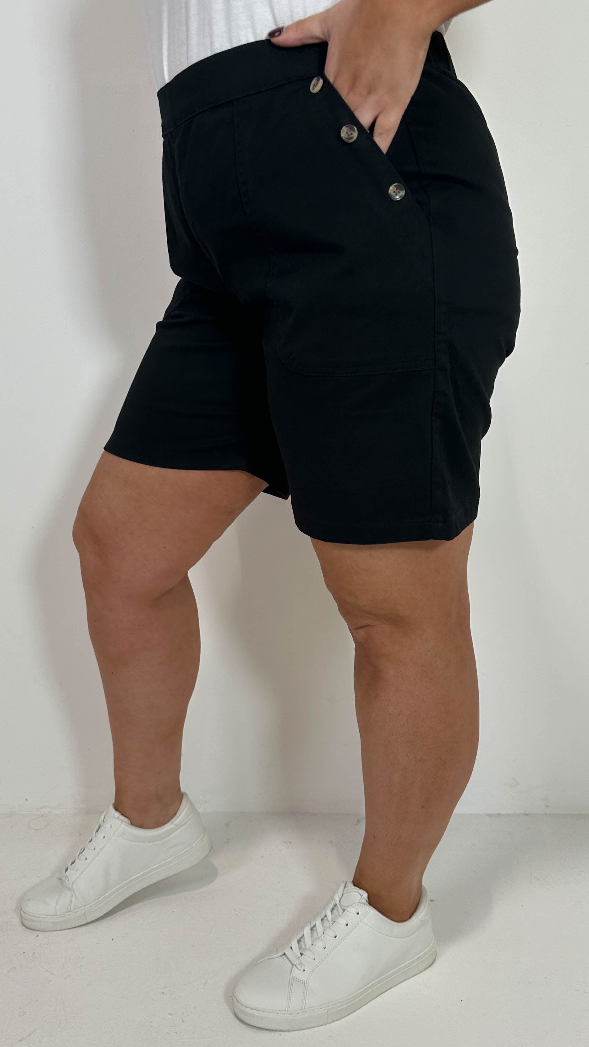 CurveWow Denim Button Side Short Black