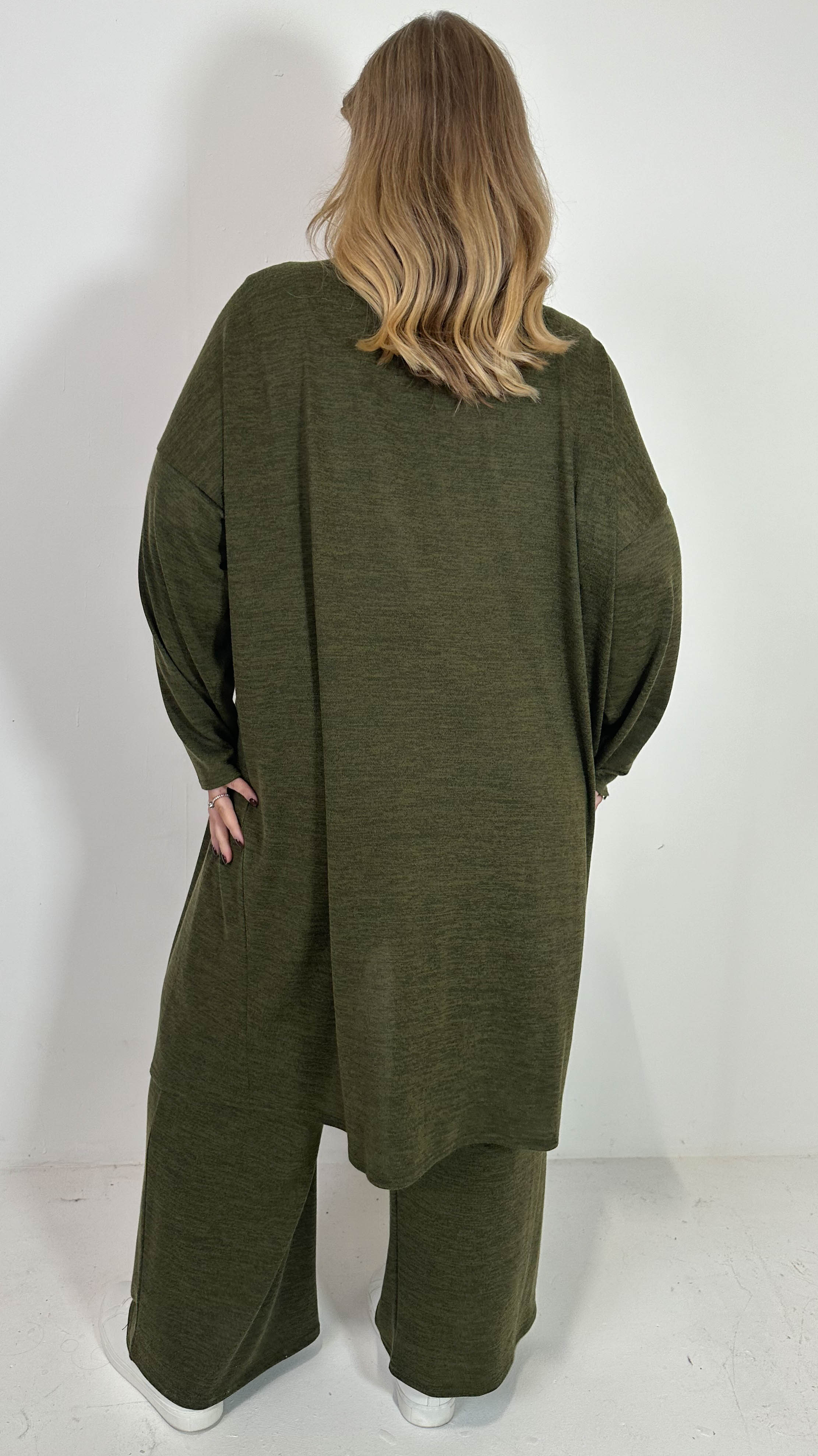 CurveWow Snit Longline Cardigan Khaki